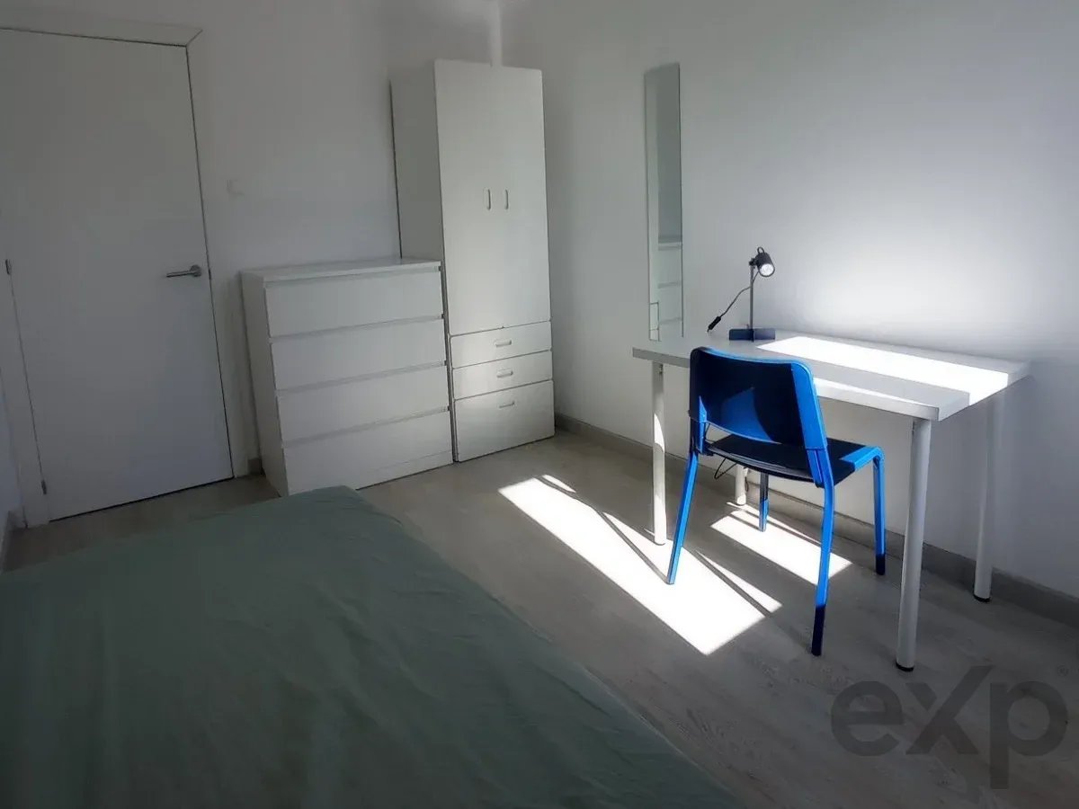 Apartamento T3 + 1 com sótão proximo ao Polo universitario da Ajuda 87438293 image 32