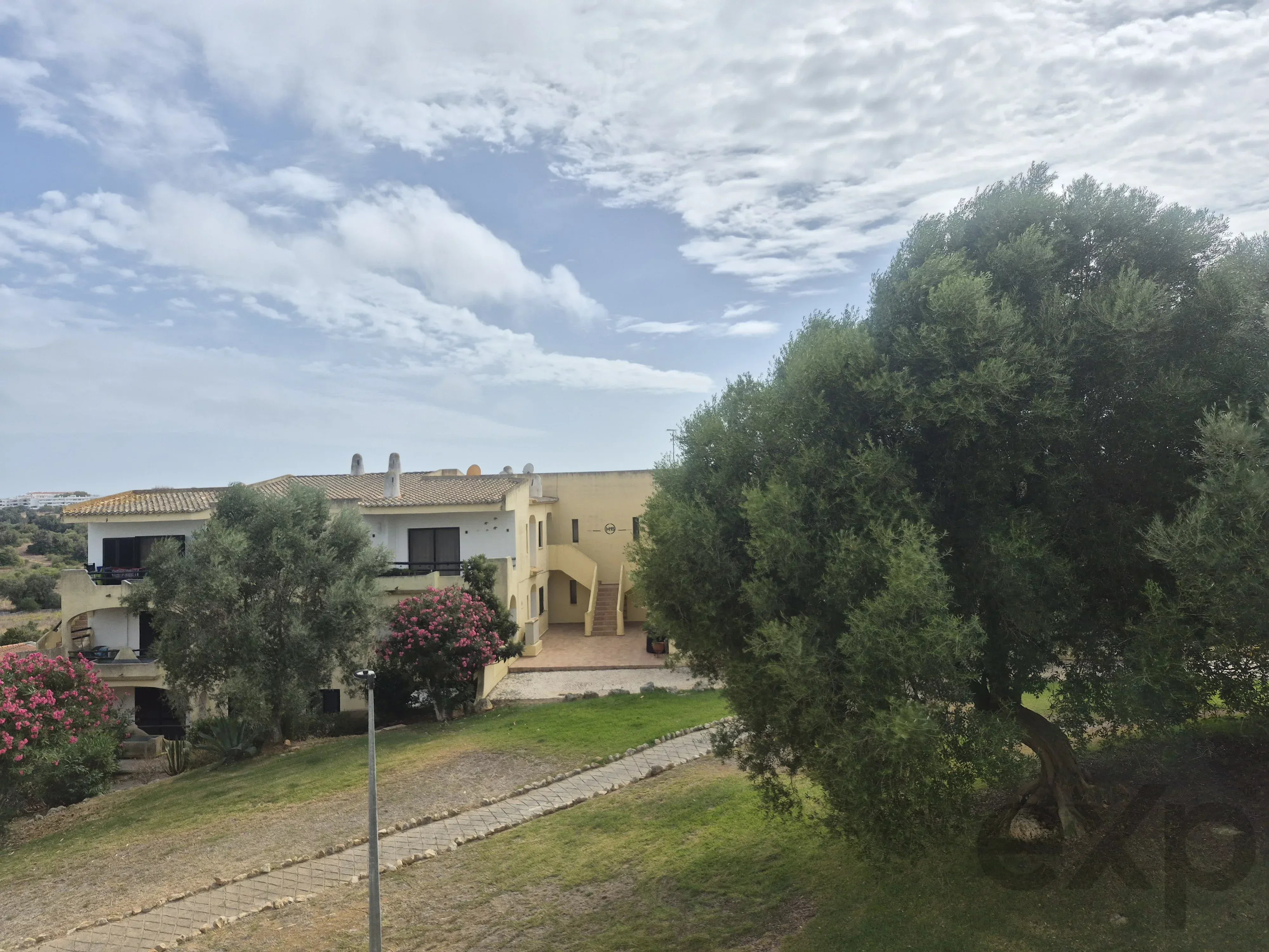 Apartamento de 1 quarto (T1) iluminado, com orientação sul e varanda – Alvor 87438960 image 25