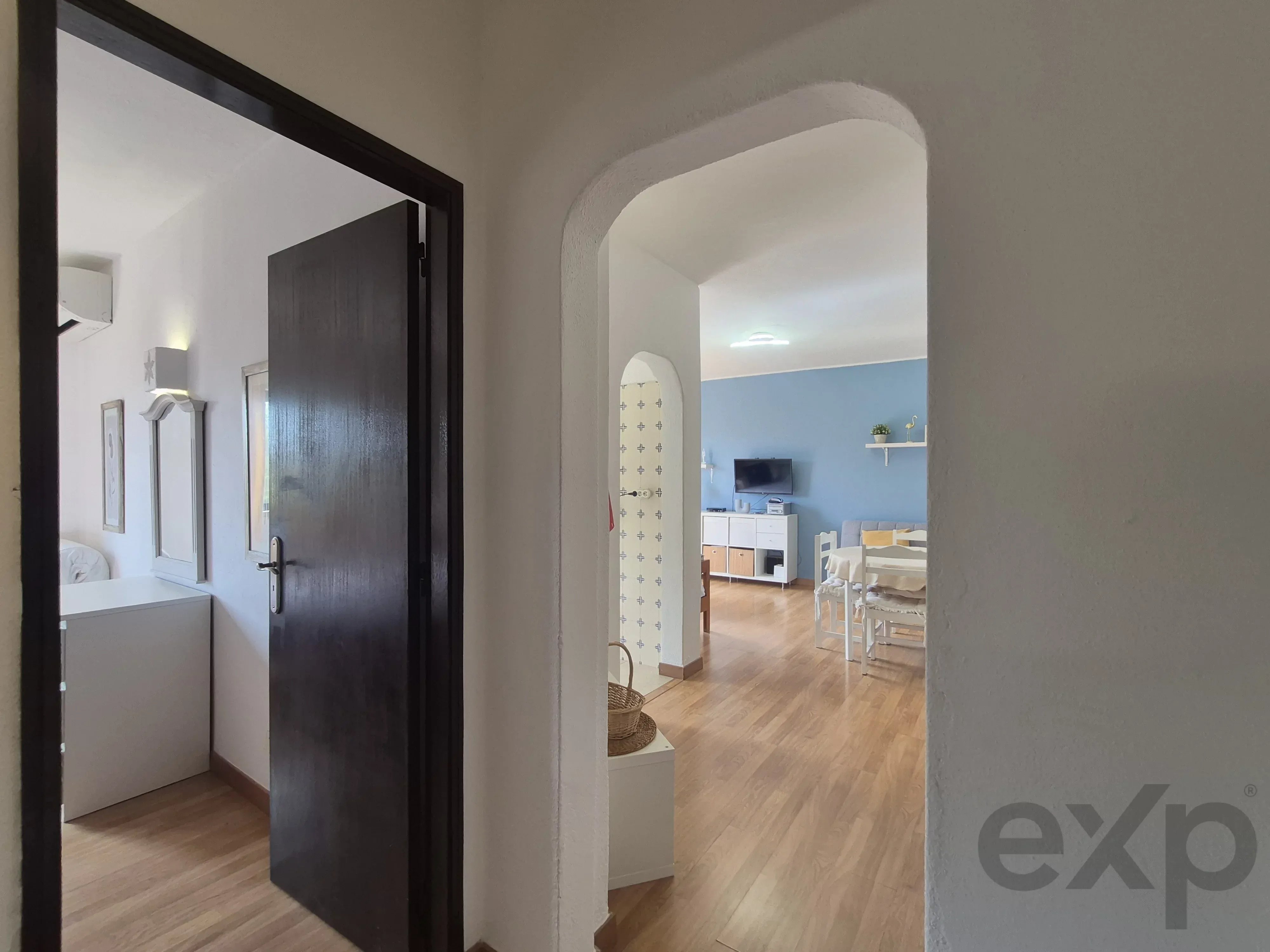 Apartamento de 1 quarto (T1) iluminado, com orientação sul e varanda – Alvor 87438960 image 19