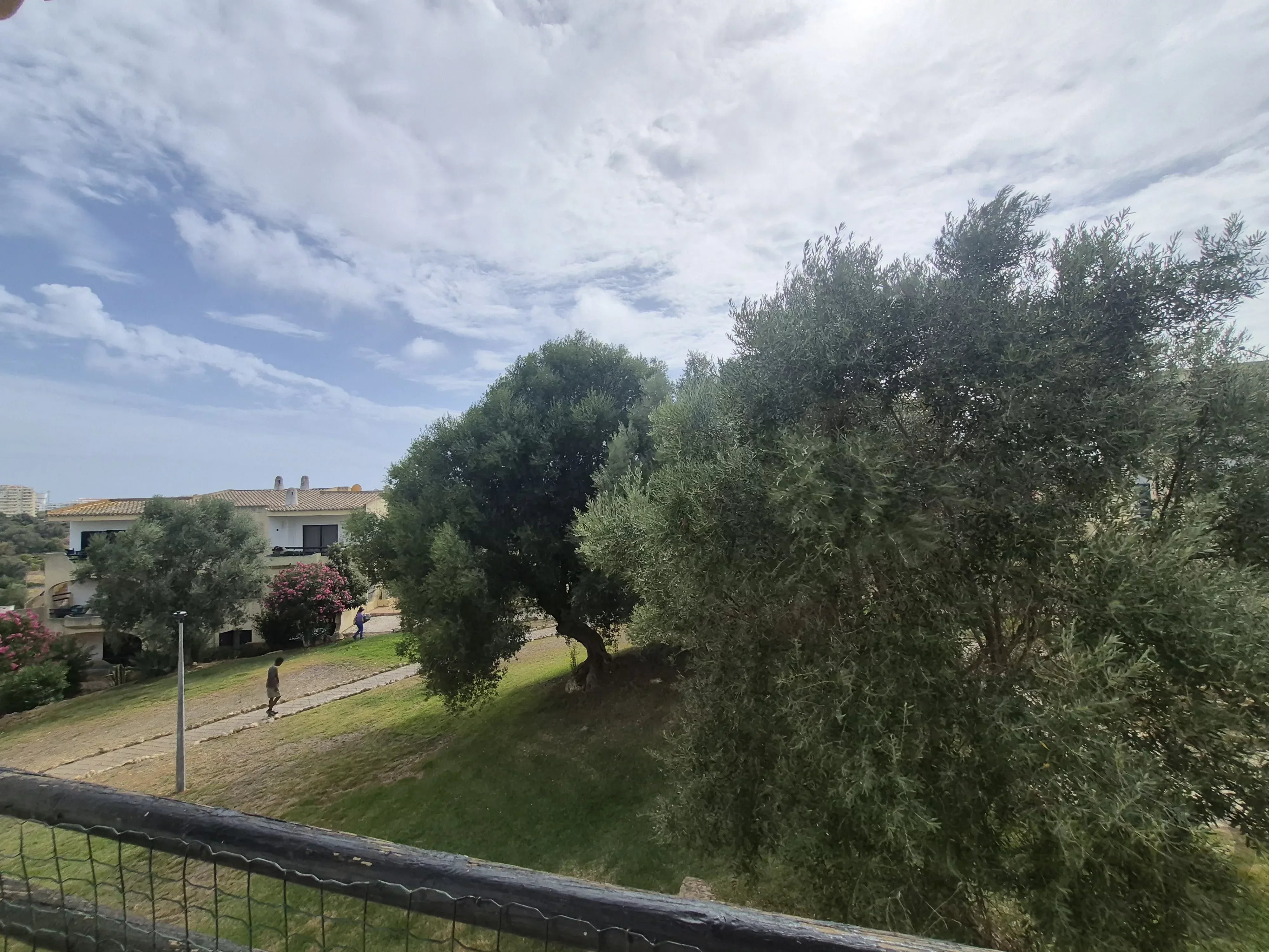Apartamento de 1 quarto (T1) iluminado, com orientação sul e varanda – Alvor 87438960 image 14