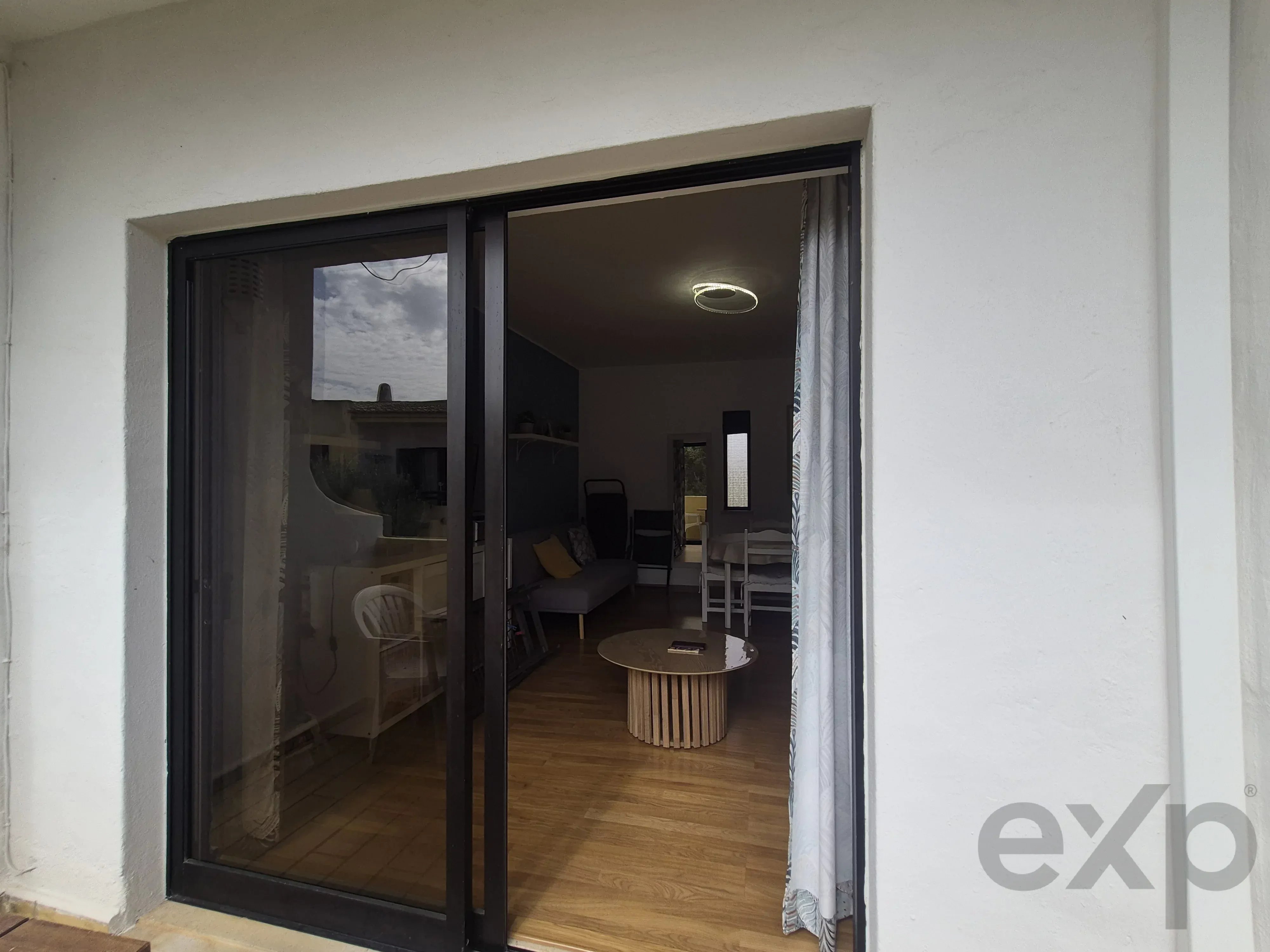 Apartamento de 1 quarto (T1) iluminado, com orientação sul e varanda – Alvor 87438960 image 17