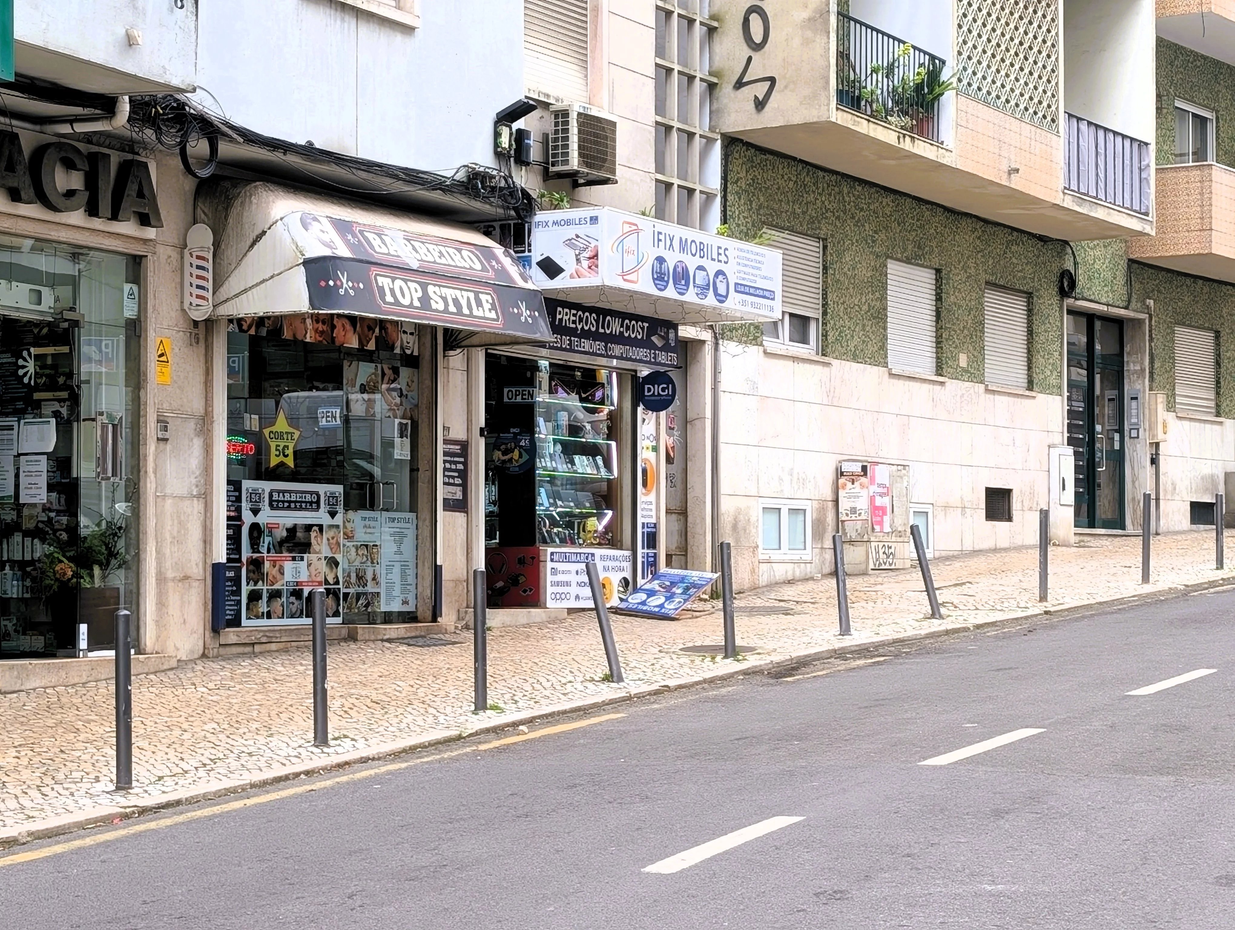 Loja de comércio à venda em Almada, Cova da Piedade, Pragal e Cacilhas, 28 m²