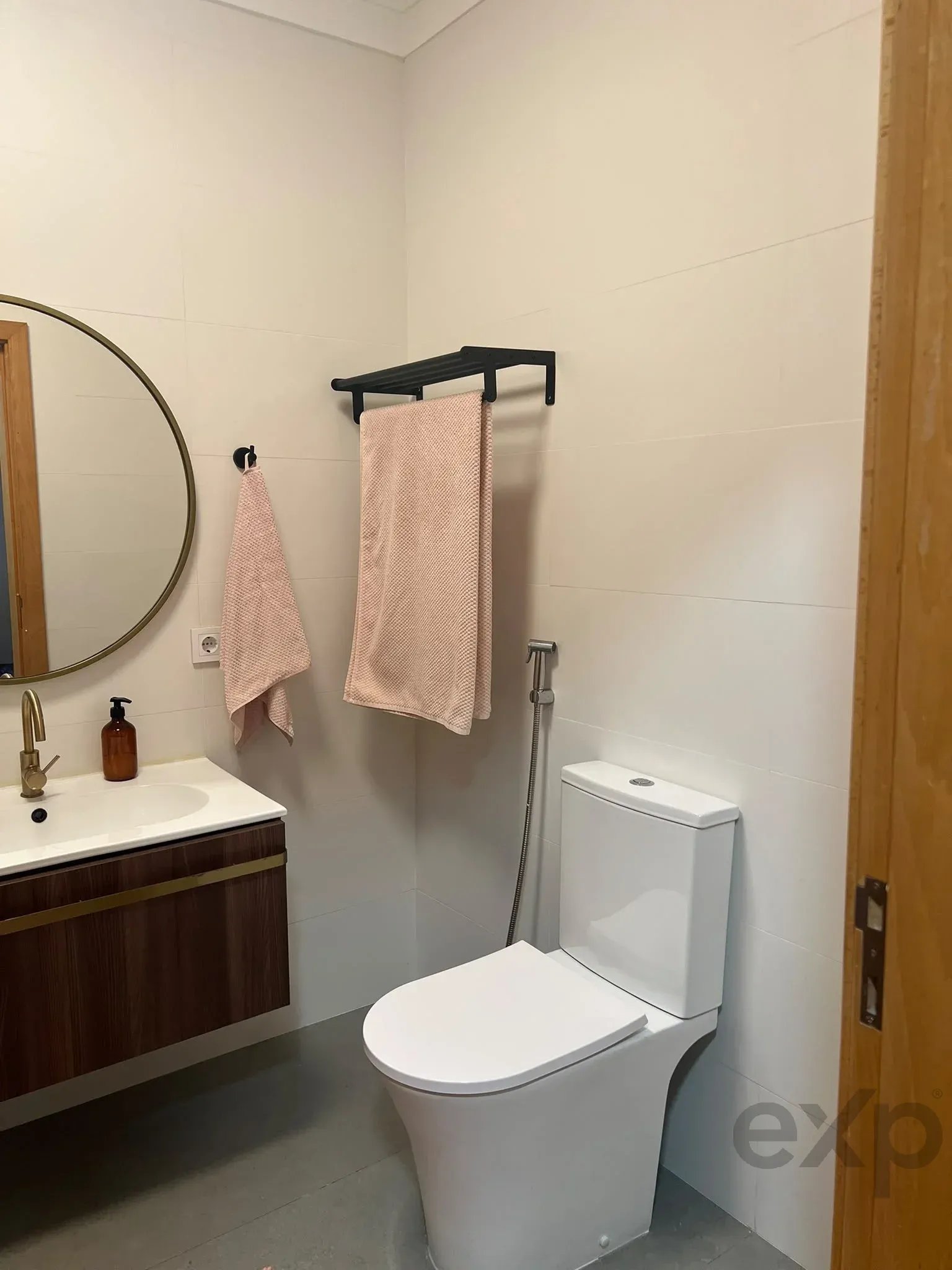 Excelente apartamento T2 no bairro da Azeda– Conforto, Mobilidade e Serviços à Porta 87446056 image 8