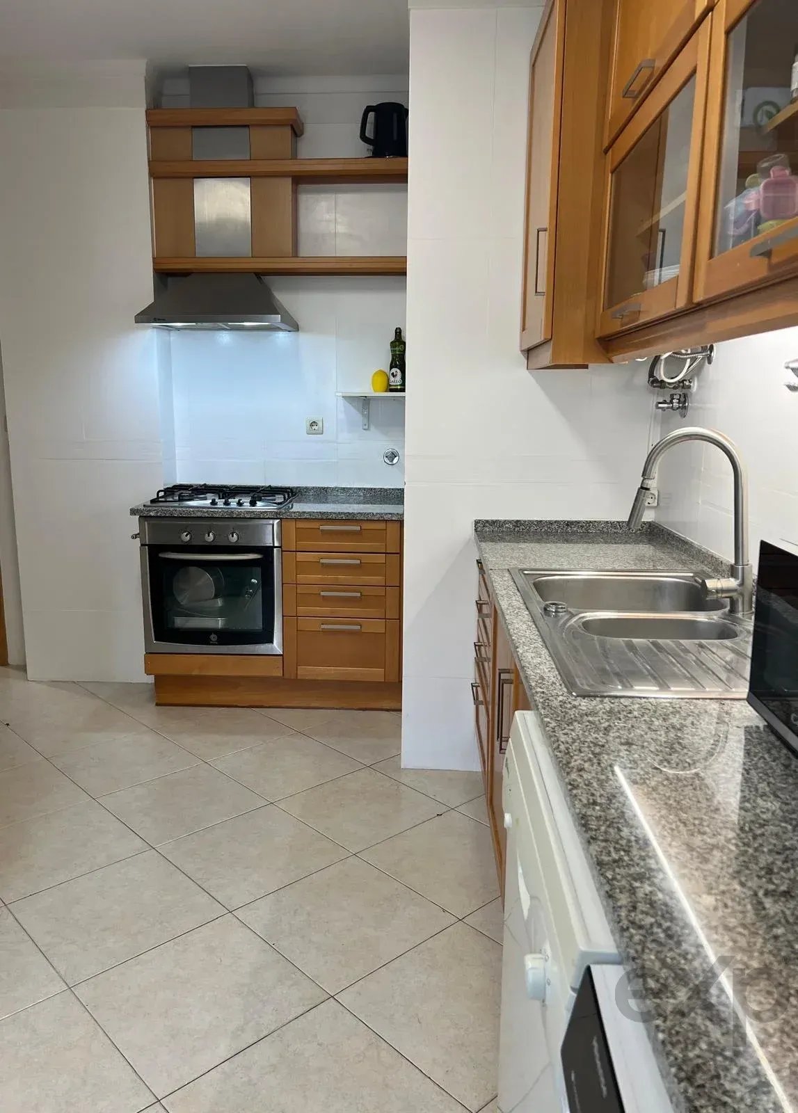 Excelente apartamento T2 no bairro da Azeda– Conforto, Mobilidade e Serviços à Porta 87446056 image 10