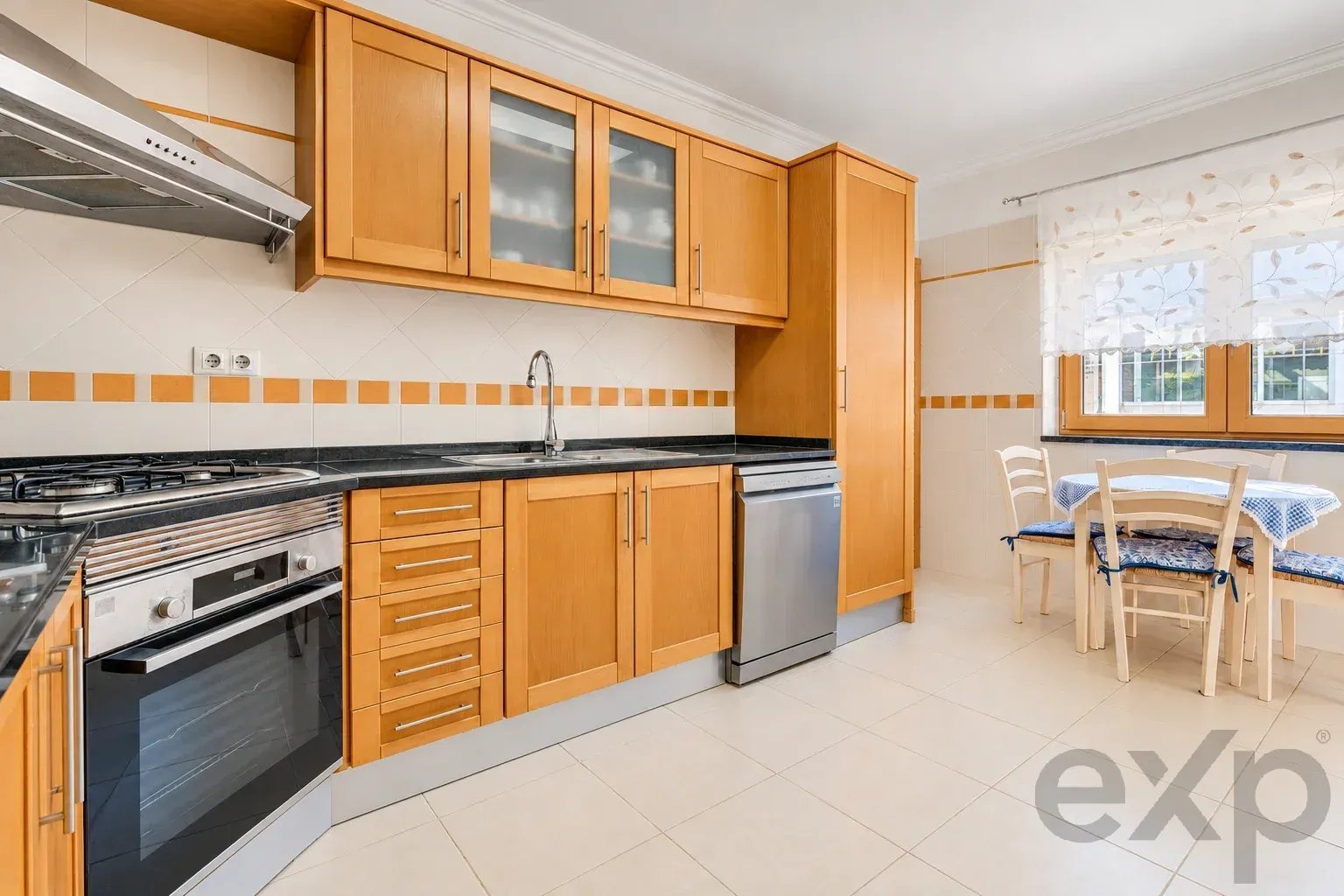 Moradia isolada T3 com duas suites em lote de 410 m² | Perto da Ericeira e da praia de São Julião 87447261 image 10