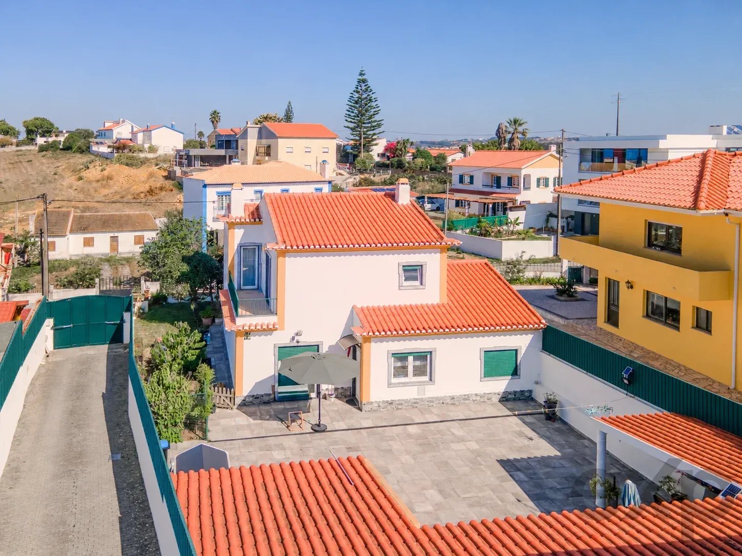 Moradia isolada T3 com duas suites em lote de 410 m² | Perto da Ericeira e da praia de São Julião 87447261 image 7