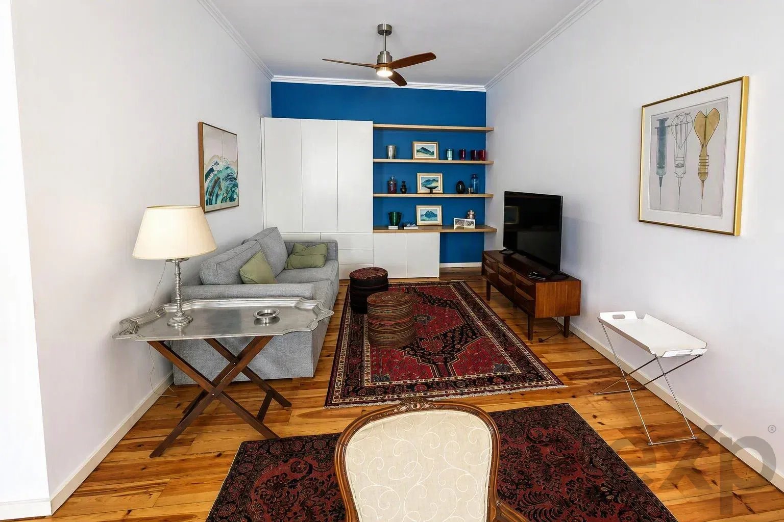 Espaço, luz e carácter num apartamento singular em Lisboa 87448473 image 15