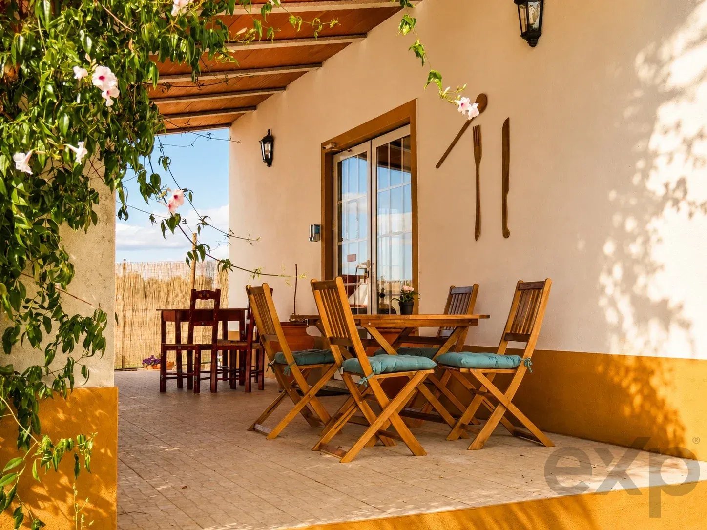 Residential House for sale in Vimieiro, 267 m²