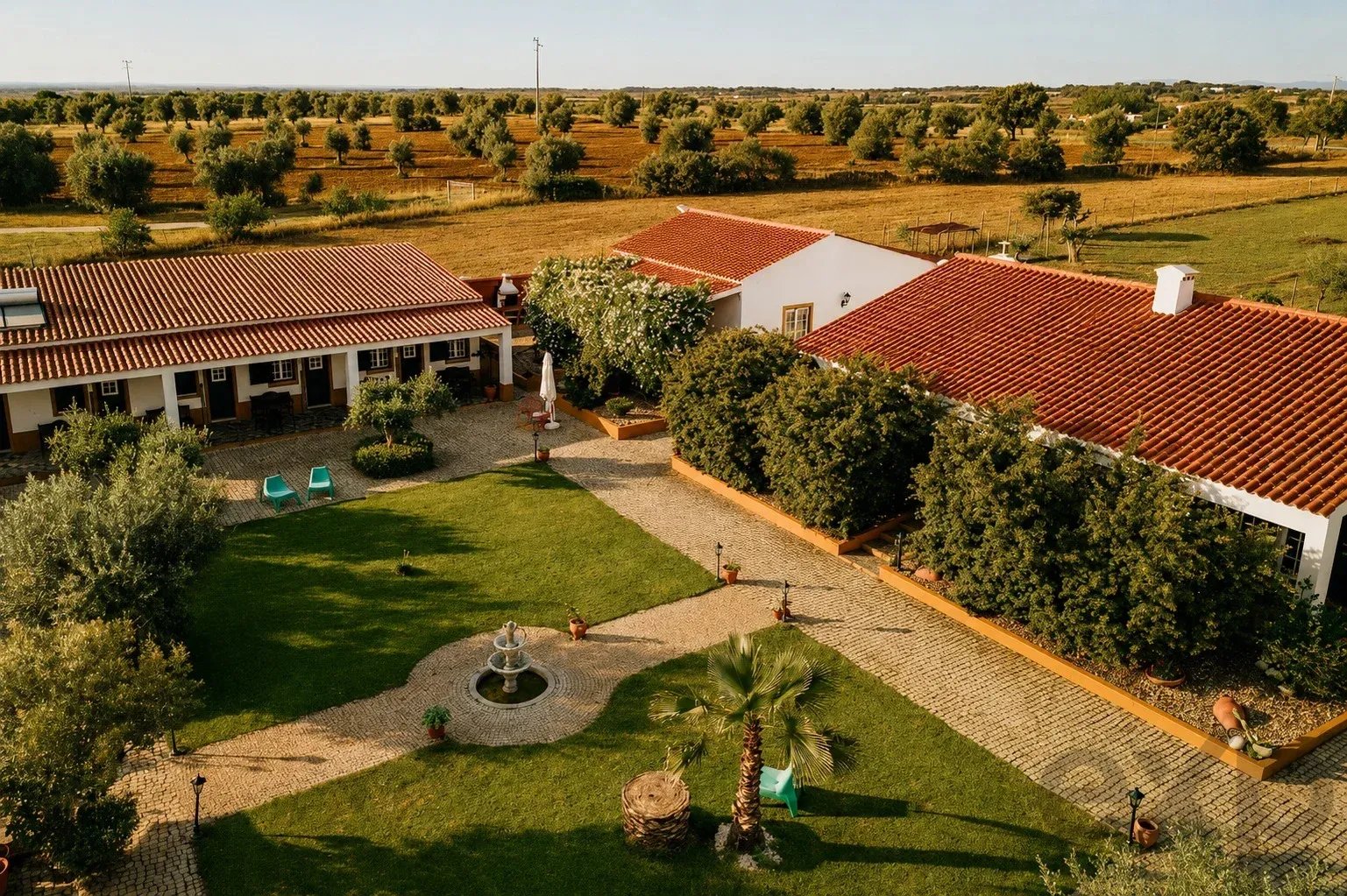 Residential House for sale in Vimieiro, 267 m²