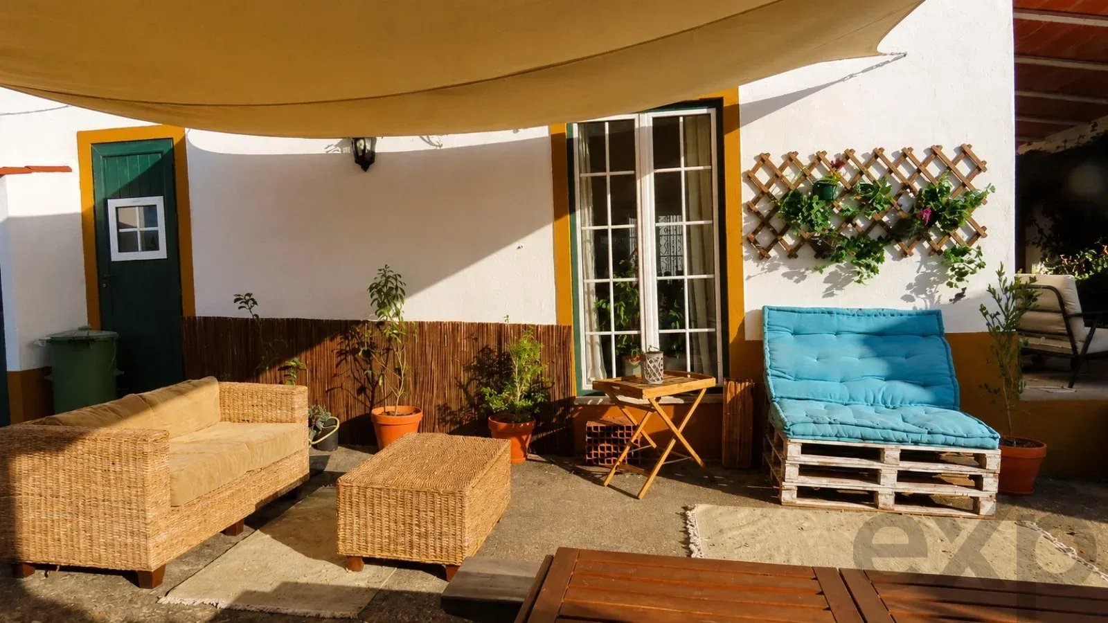 Residential House for sale in Vimieiro, 267 m²