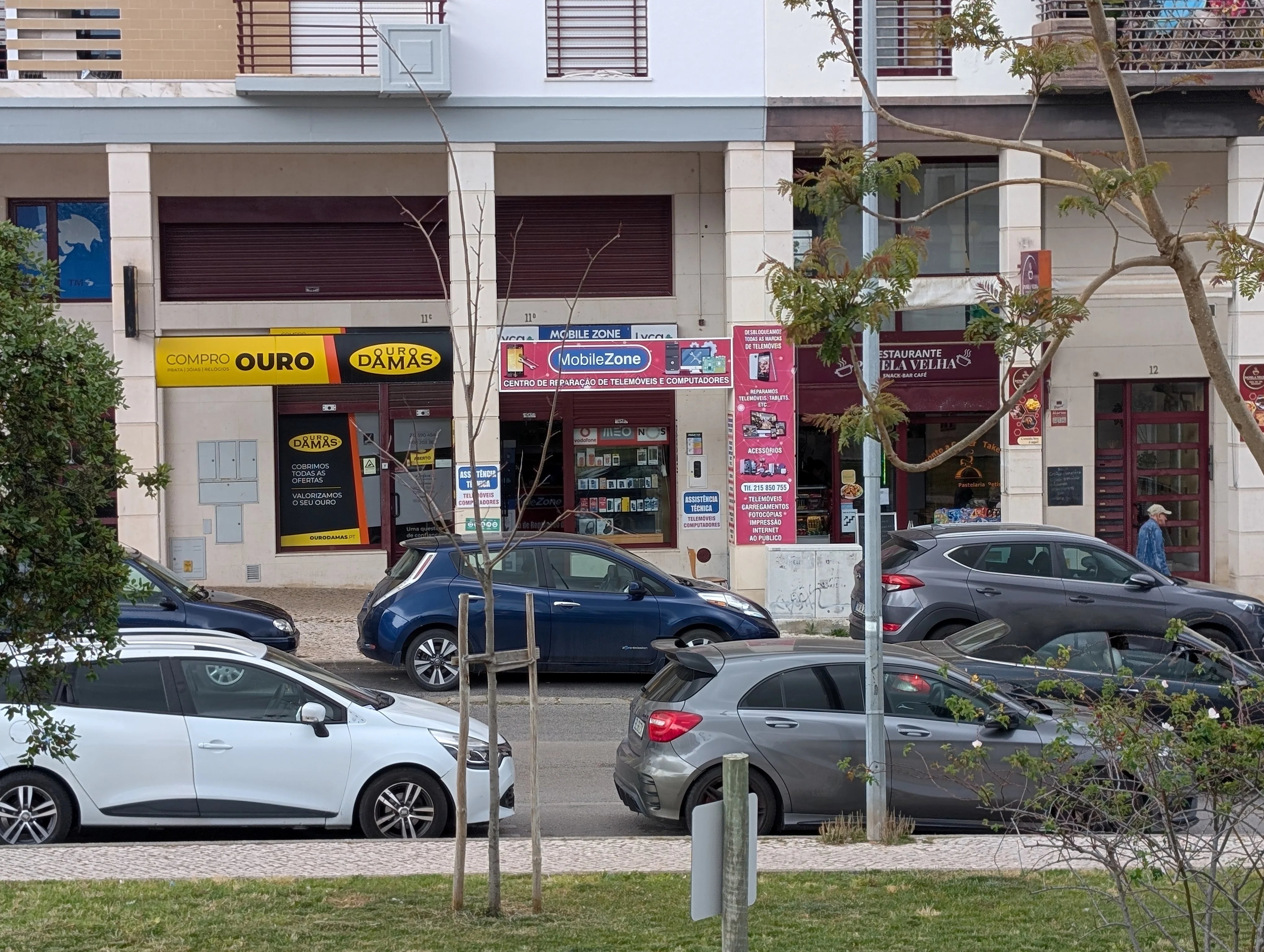 Loja de comércio à venda em Almada, Cova da Piedade, Pragal e Cacilhas, 60 m²