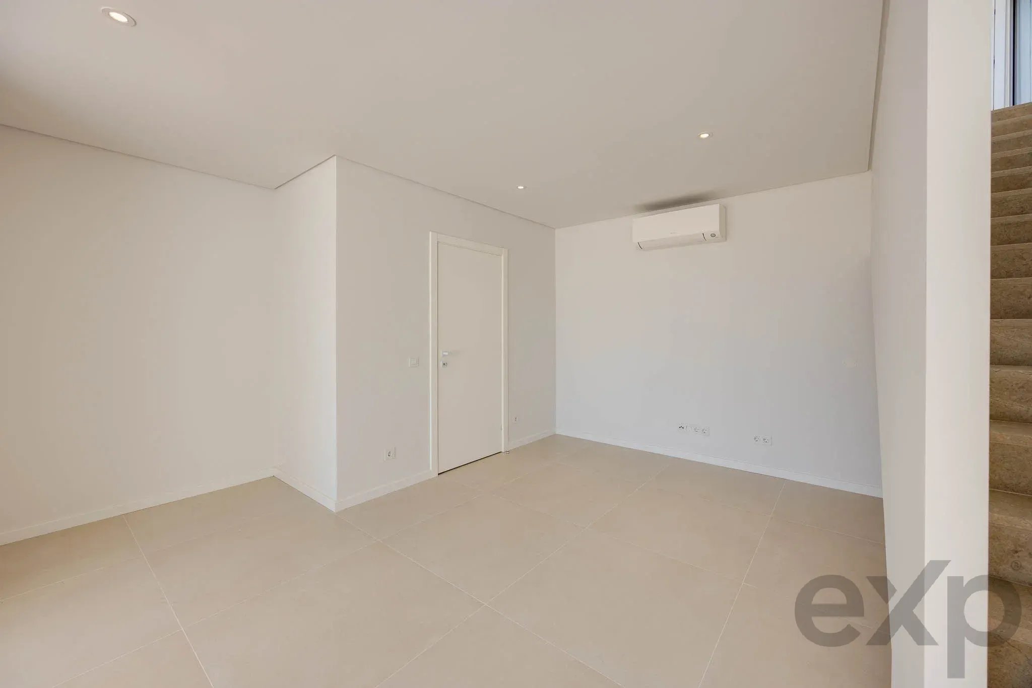 Moradia T4 nova de luxo com piscina e sauna, Lagos 87450388 image 16