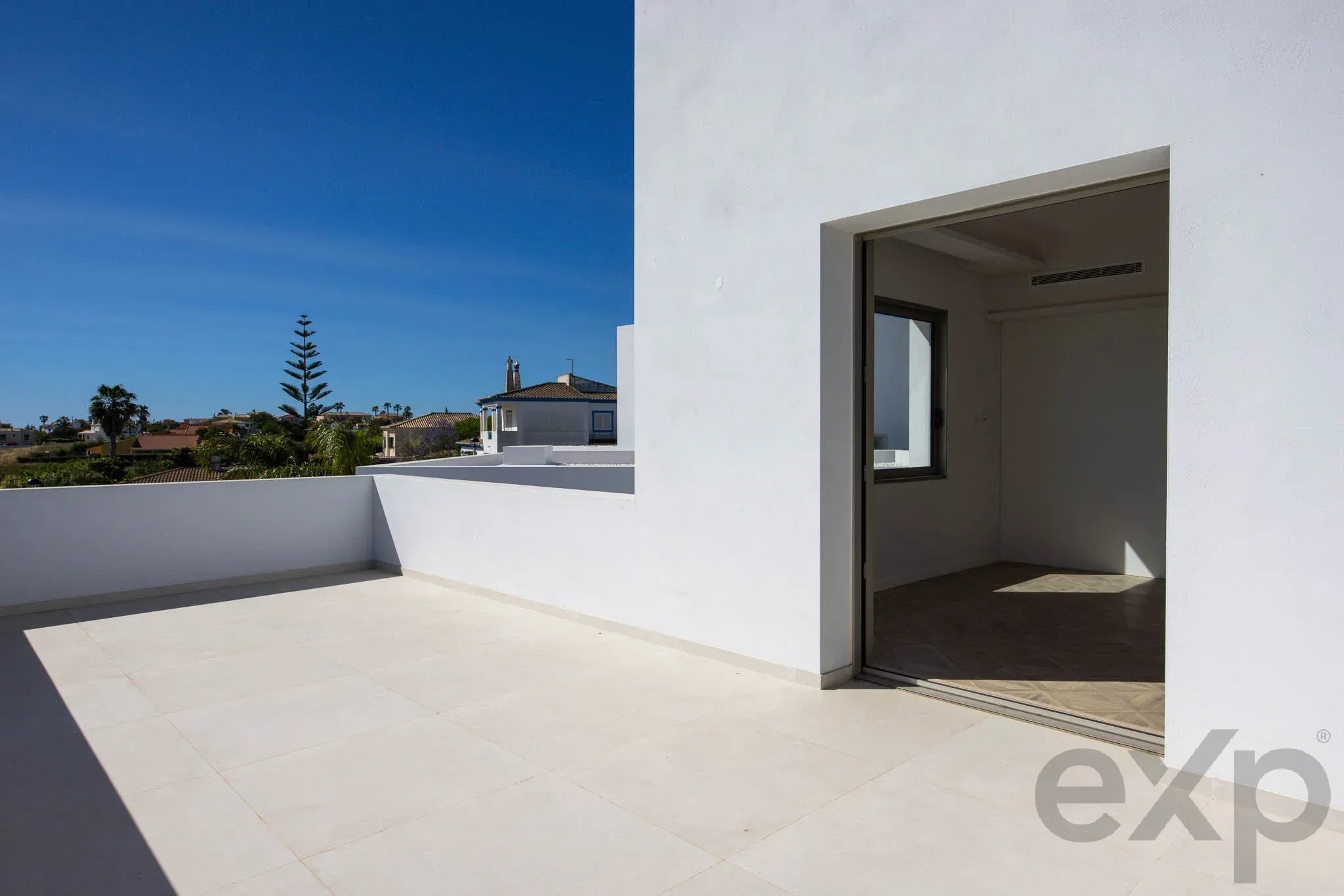 Moradia T4 nova de luxo com piscina e sauna, Lagos 87450388 image 23