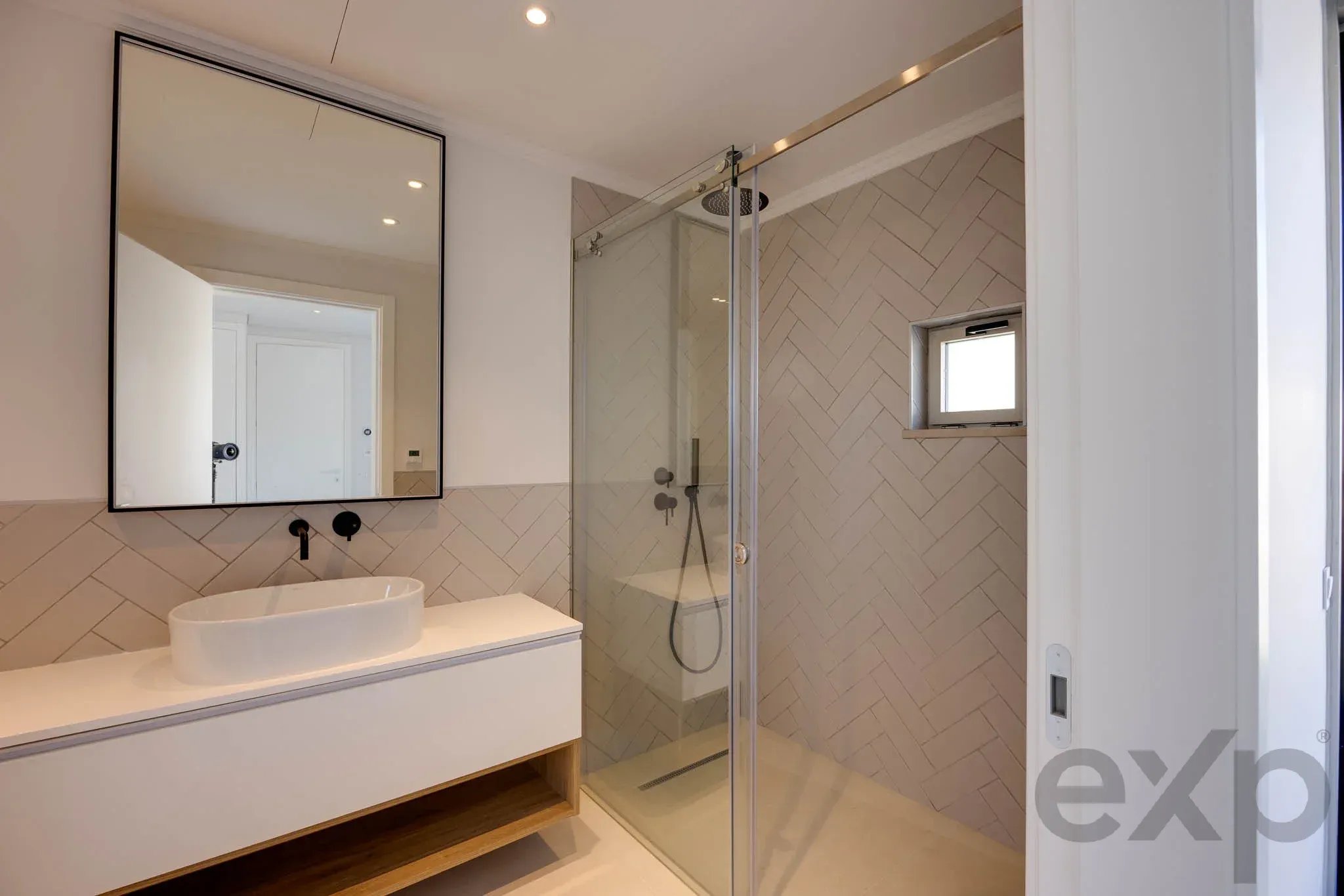Moradia T4 nova de luxo com piscina e sauna, Lagos 87450388 image 12