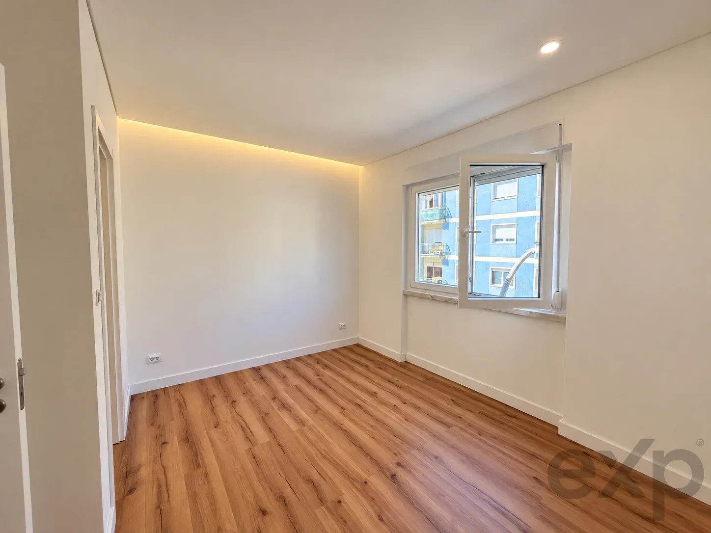 T3 totalmente remodelado com 2 suítes em Montalvão, Setúbal 87472744 image 15