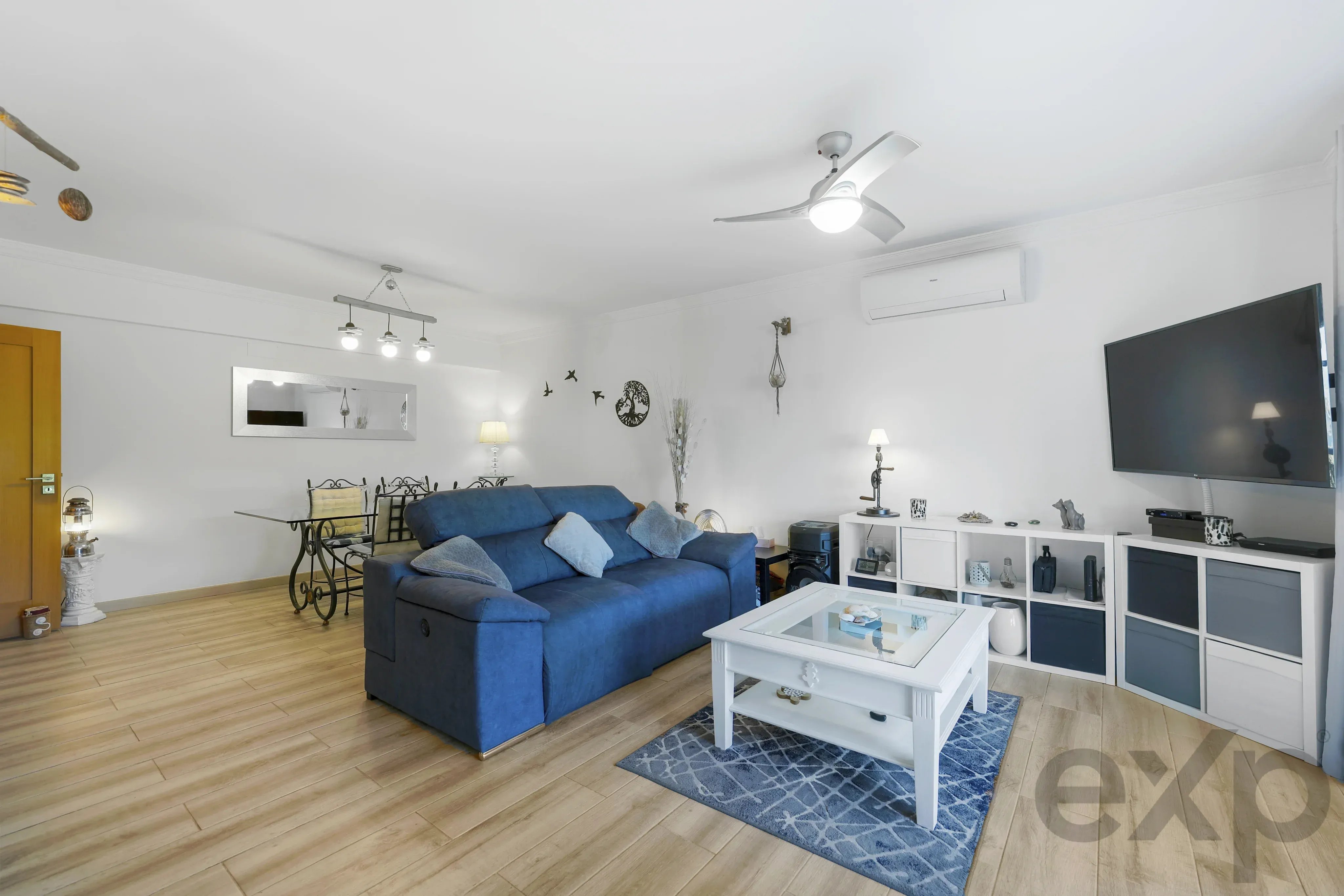 Elegante moradia geminada T3 com terraços. garagem dupla e piscina – A 300m do novo golfe e 1 Km das Praias de Ferragudo 87475208 image 11