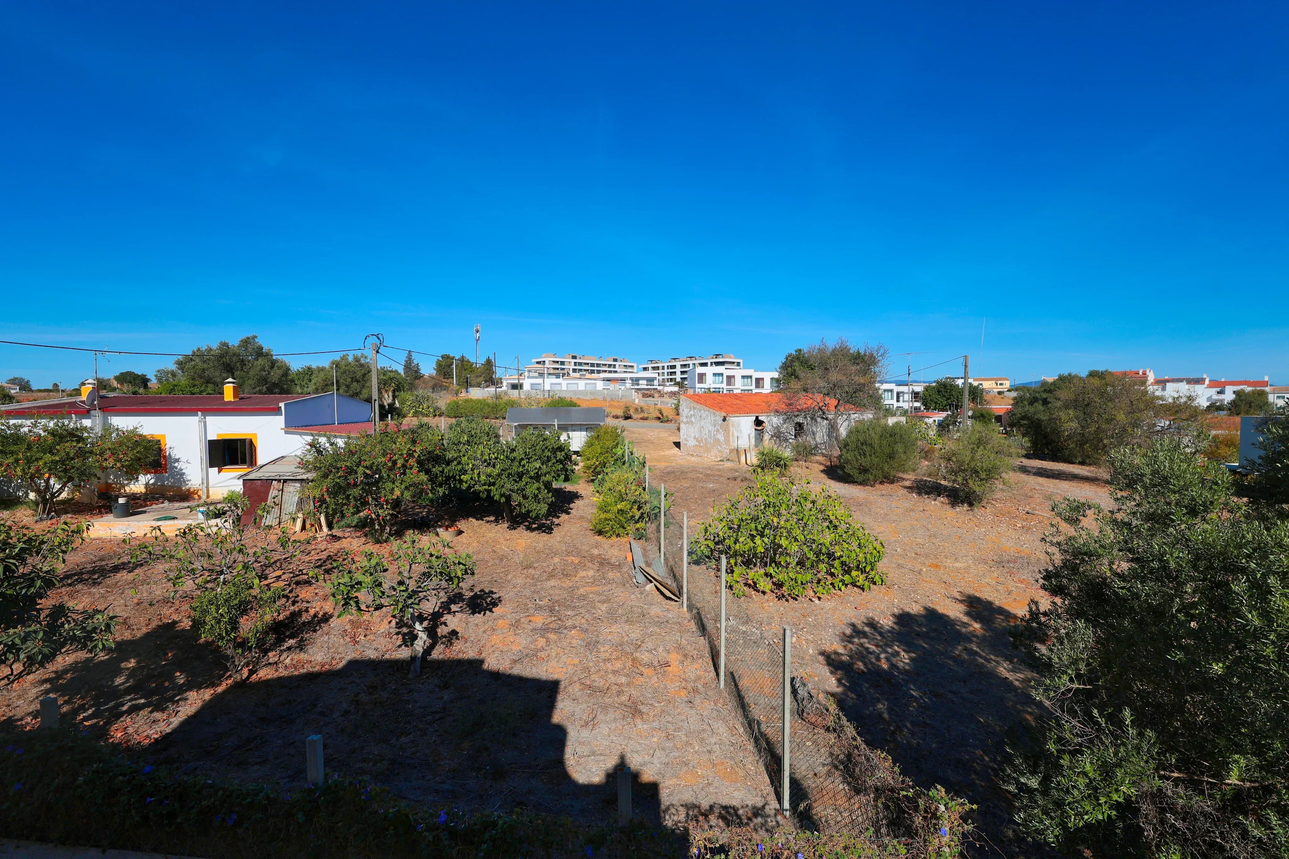 Elegante moradia geminada T3 com terraços. garagem dupla e piscina – A 300m do novo golfe e 1 Km das Praias de Ferragudo 87475208 image 44