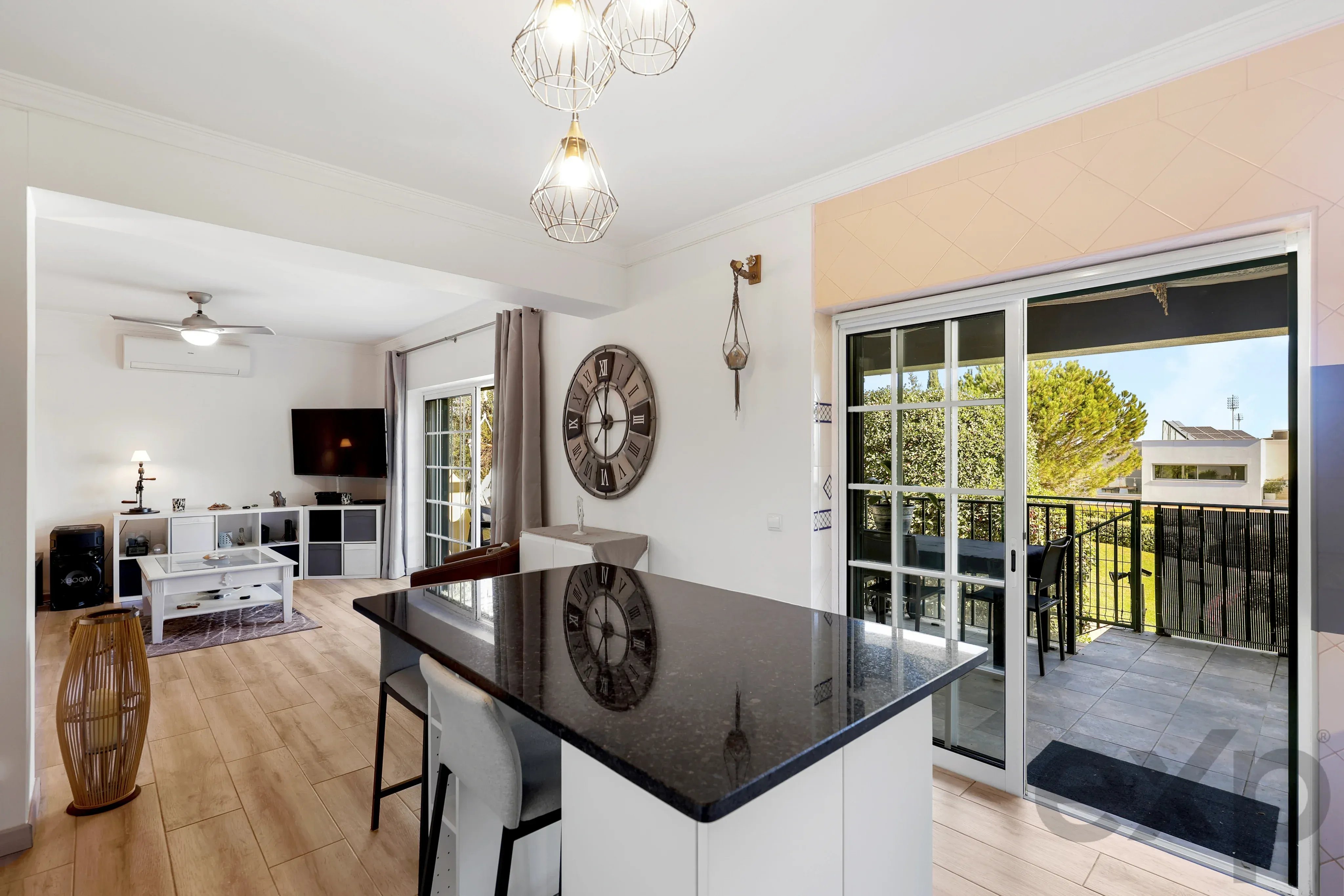 Elegante moradia geminada T3 com terraços. garagem dupla e piscina – A 300m do novo golfe e 1 Km das Praias de Ferragudo 87475208 image 18