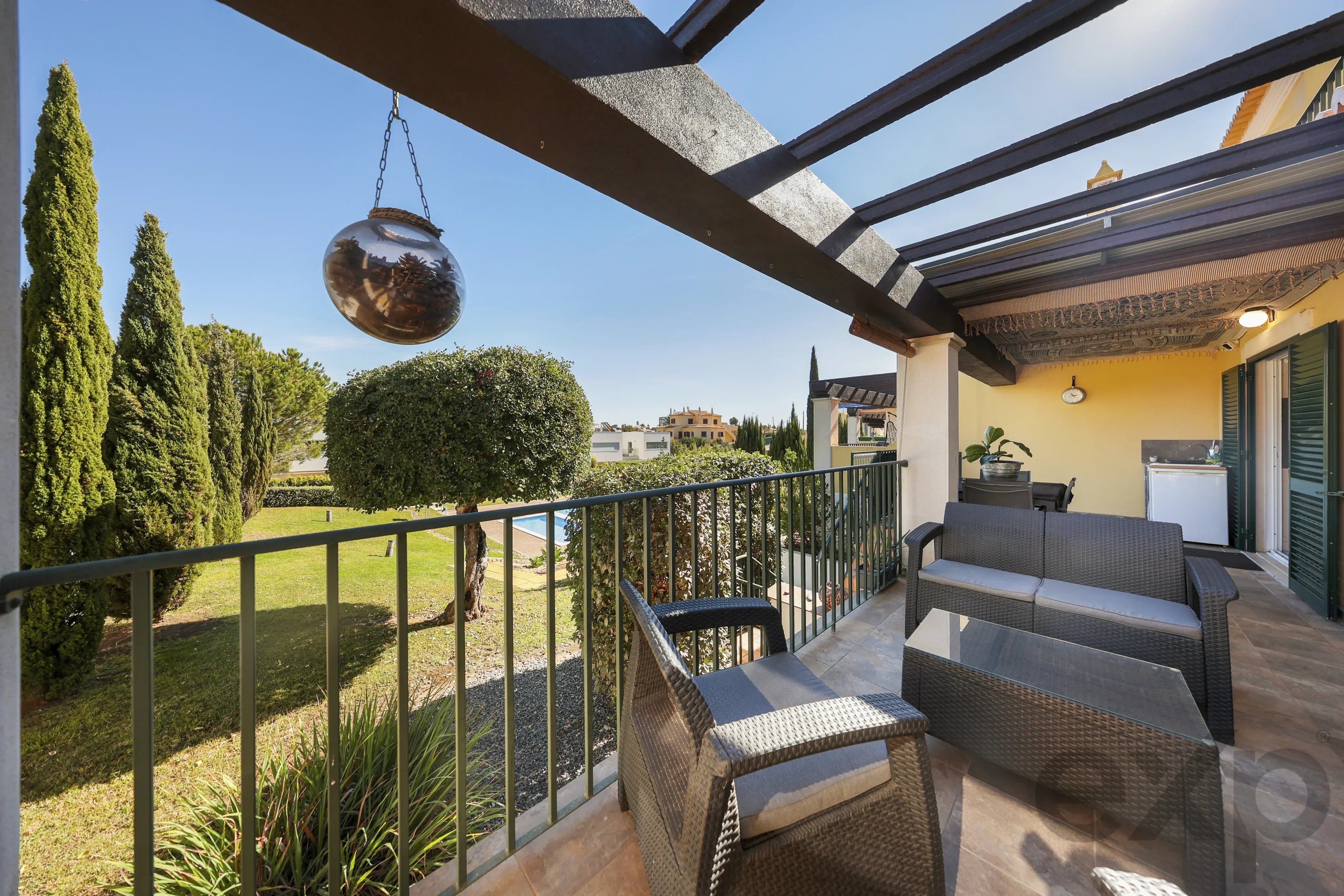 Elegante moradia geminada T3 com terraços. garagem dupla e piscina – A 300m do novo golfe e 1 Km das Praias de Ferragudo 87475208 image 20