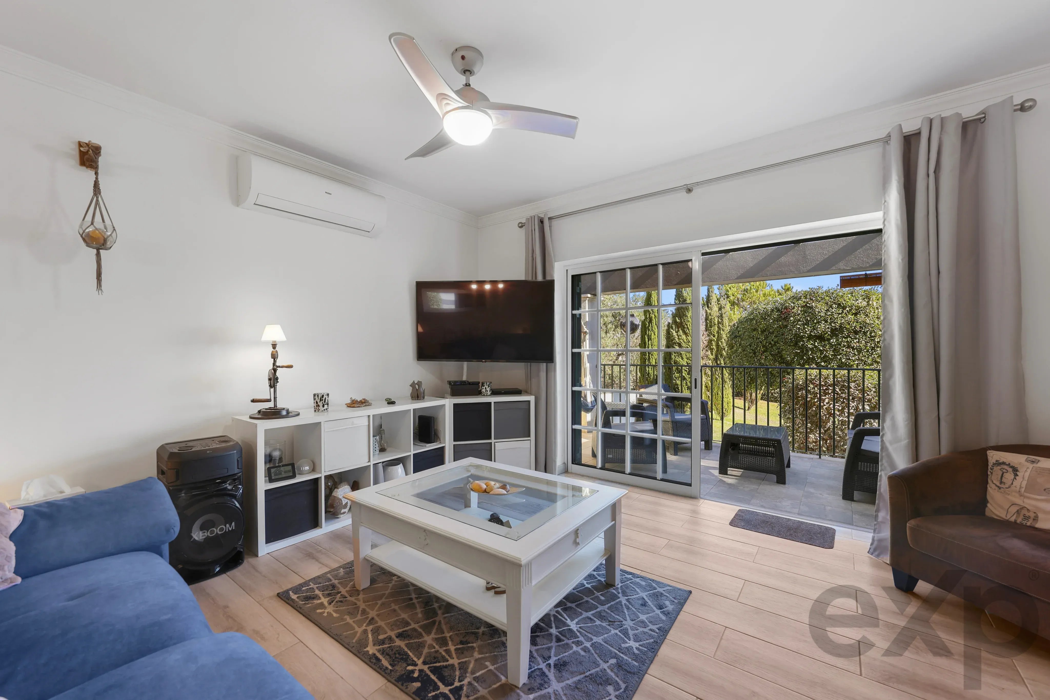 Elegante moradia geminada T3 com terraços. garagem dupla e piscina – A 300m do novo golfe e 1 Km das Praias de Ferragudo 87475208 image 10