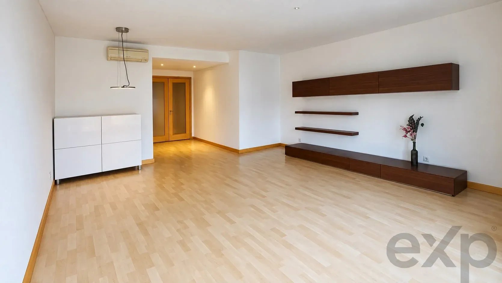Apartment for sale in Seixal, Arrentela e Aldeia de Paio Pires, Rua Carlos Paredes, 2840-213 Seixal, Arrentela e Aldeia de Paio Pires, 140 m²