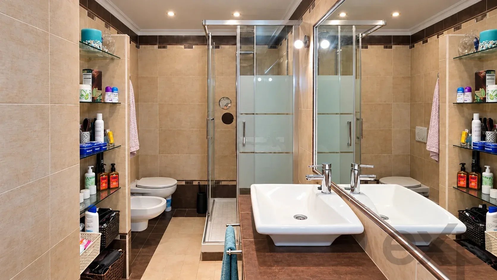 T3 luminoso com duas casas de banho e localização central 87482424 image 18