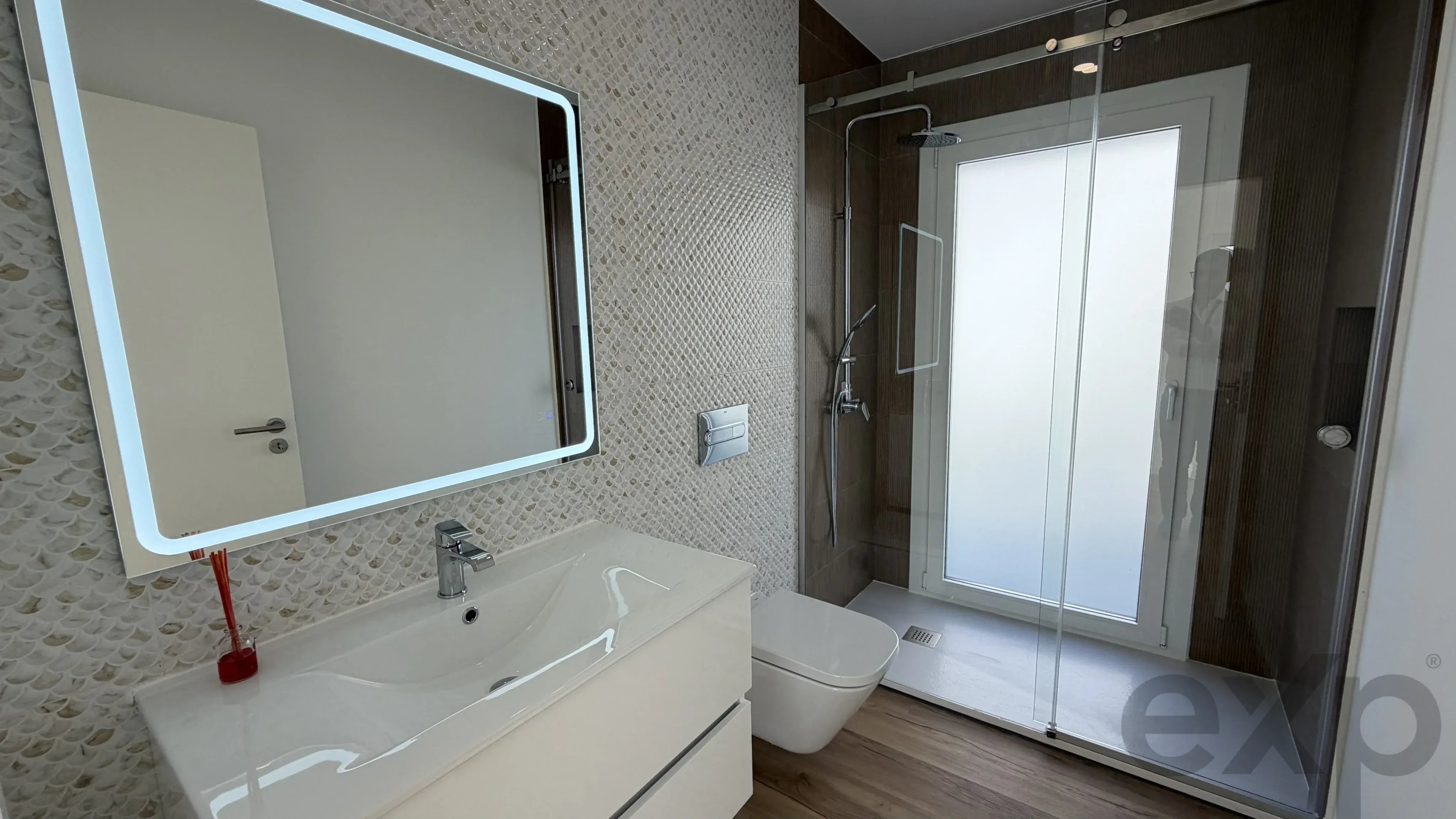 Moradia Moderna T4 com Piscina em Amora 87486101 image 10