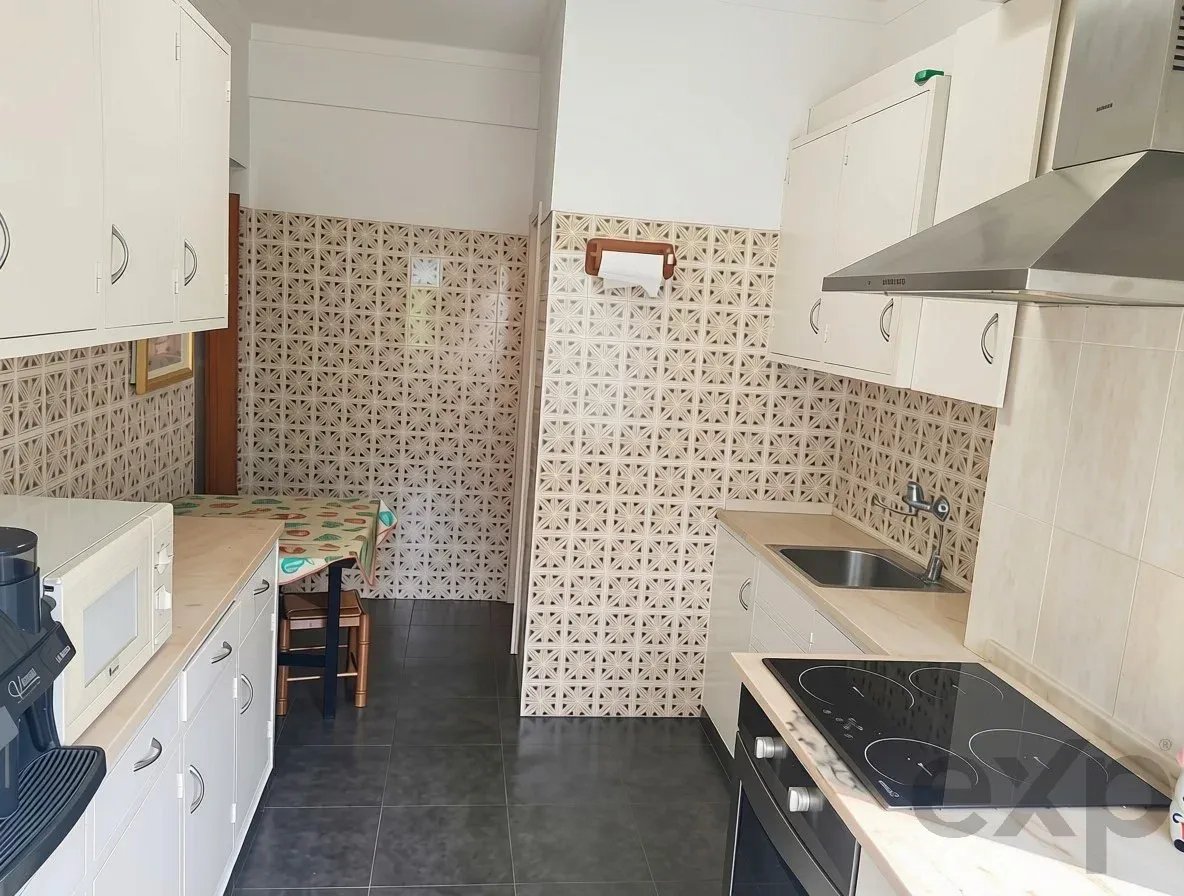Apartment for sale in Queluz e Belas, 106 m²