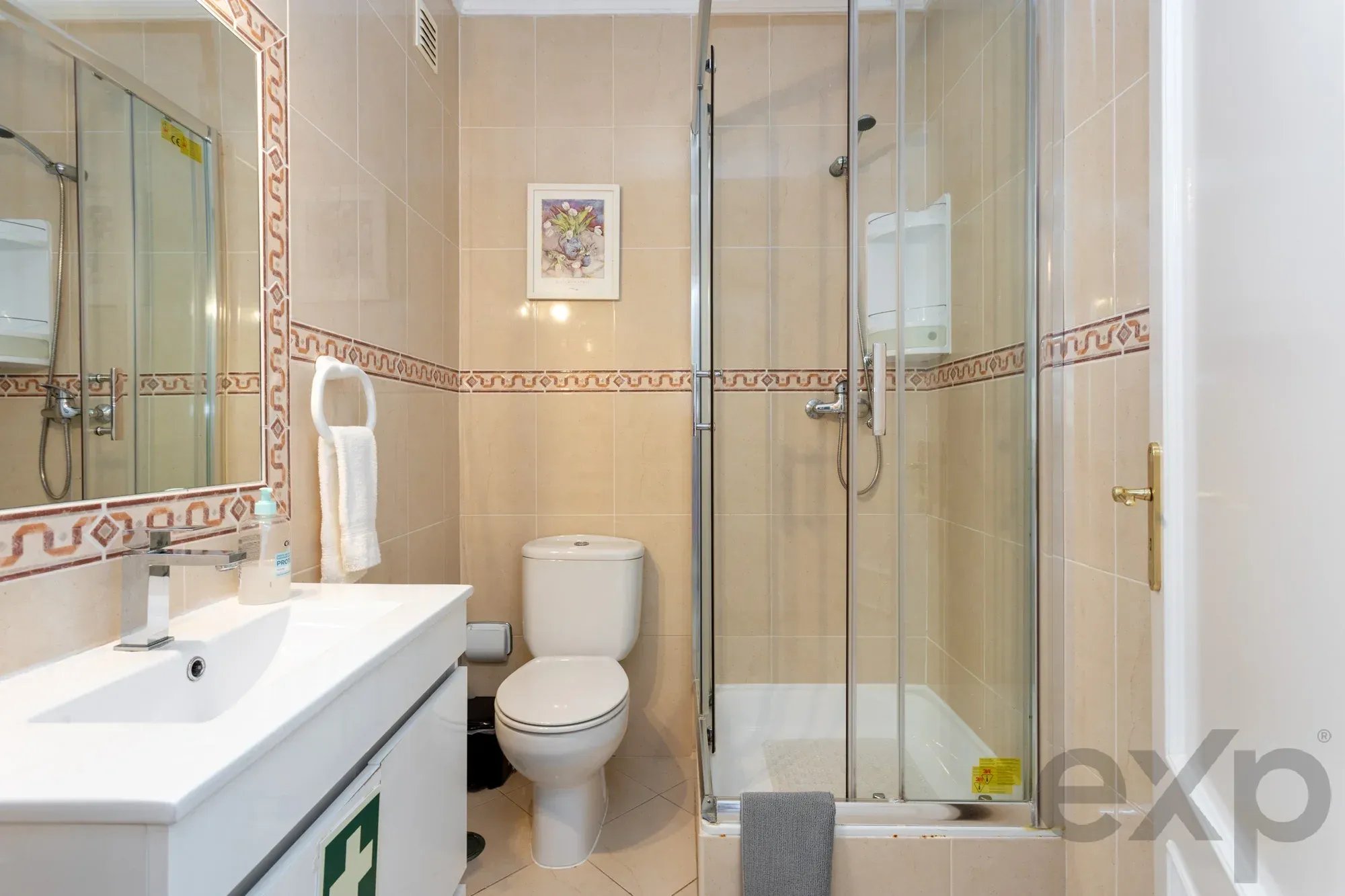 Apartamento T2 com terraços, 2 piscinas, vistas para a natureza e licença AL para investidores 87494647 image 21