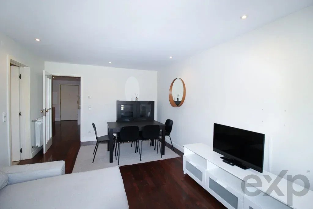 Apartment for sale in Matosinhos e Leça da Palmeira, Rua Pedras de Novais 203, 4450-000 Matosinhos e Leça da Palmeira, 77 m²