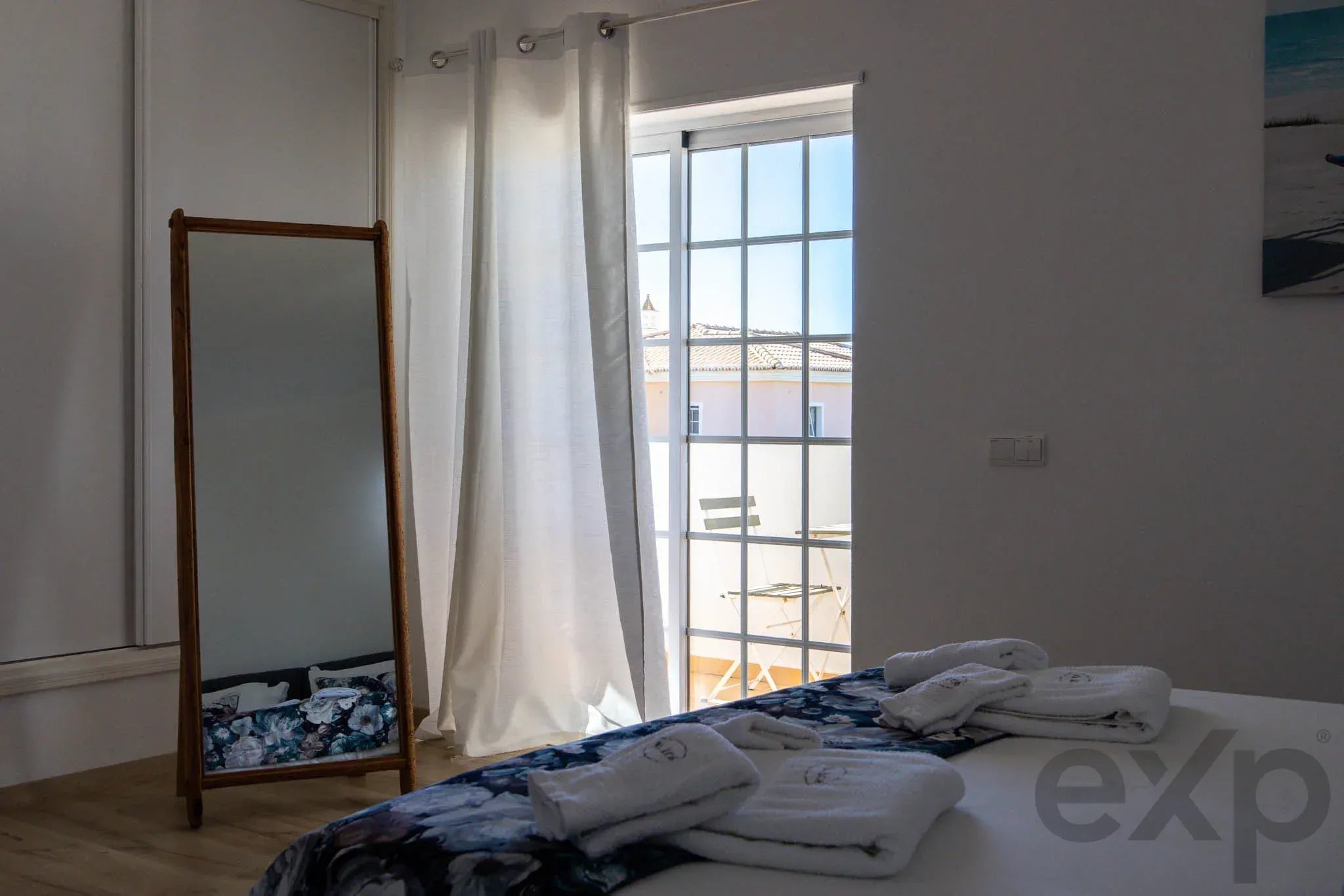 Moradia T4 renovada com piscina e T2, Porto de Mós 87495603 image 19