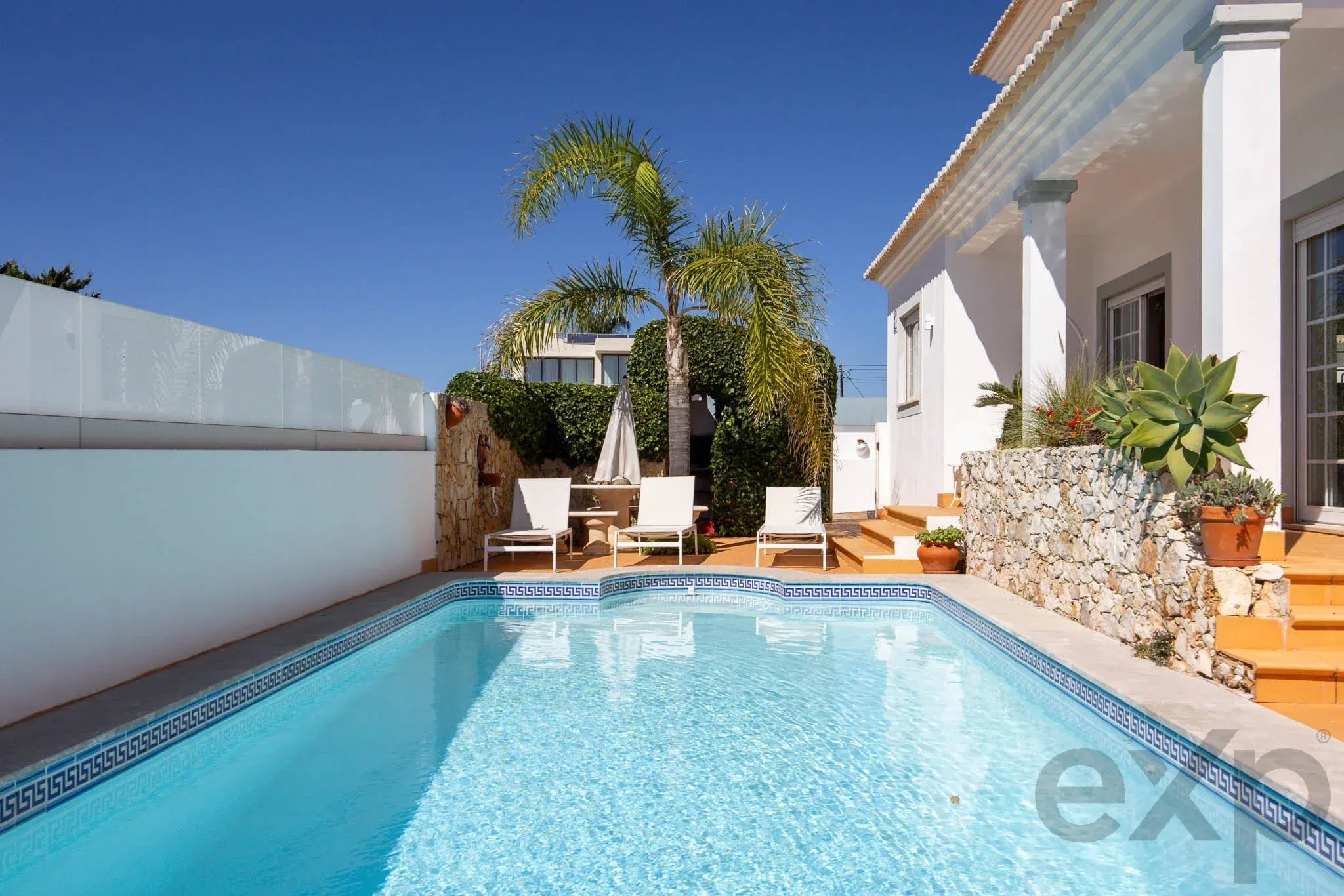 Moradia T4 renovada com piscina e T2, Porto de Mós 87495603 image 25
