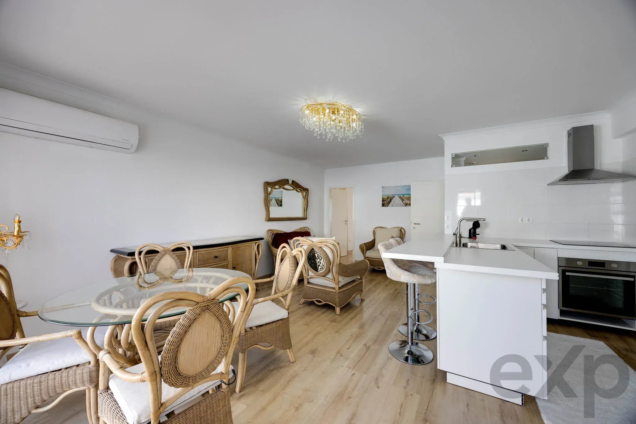 Moradia T4 renovada com piscina e T2, Porto de Mós 87495603 image 30