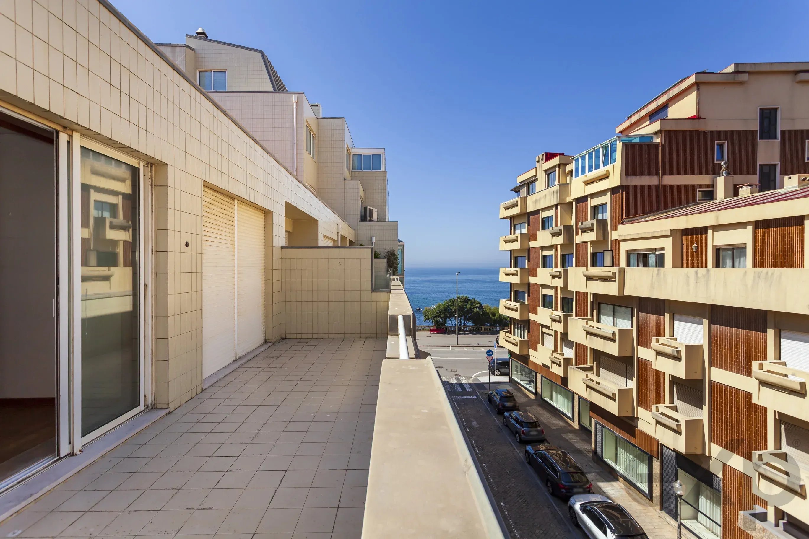 Apartamento à venda em Aldoar, Foz do Douro e Nevogilde, 100 m²