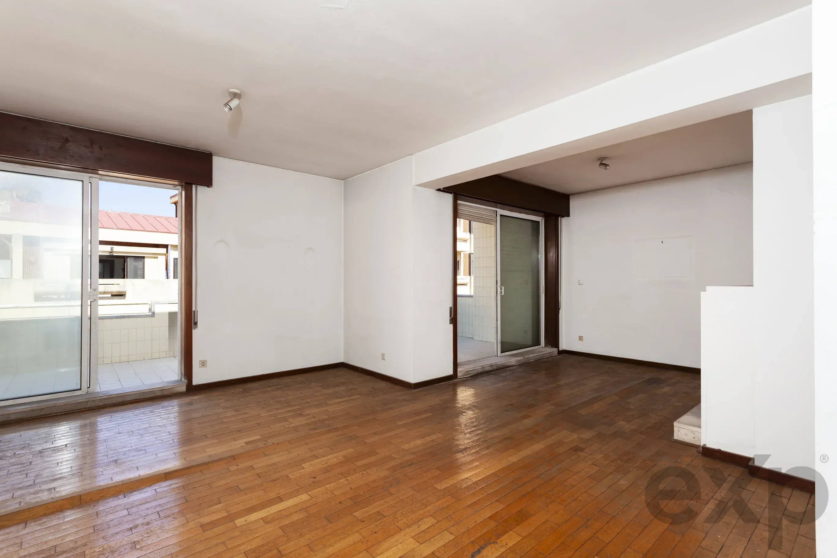 Apartamento à venda em Aldoar, Foz do Douro e Nevogilde, 100 m²
