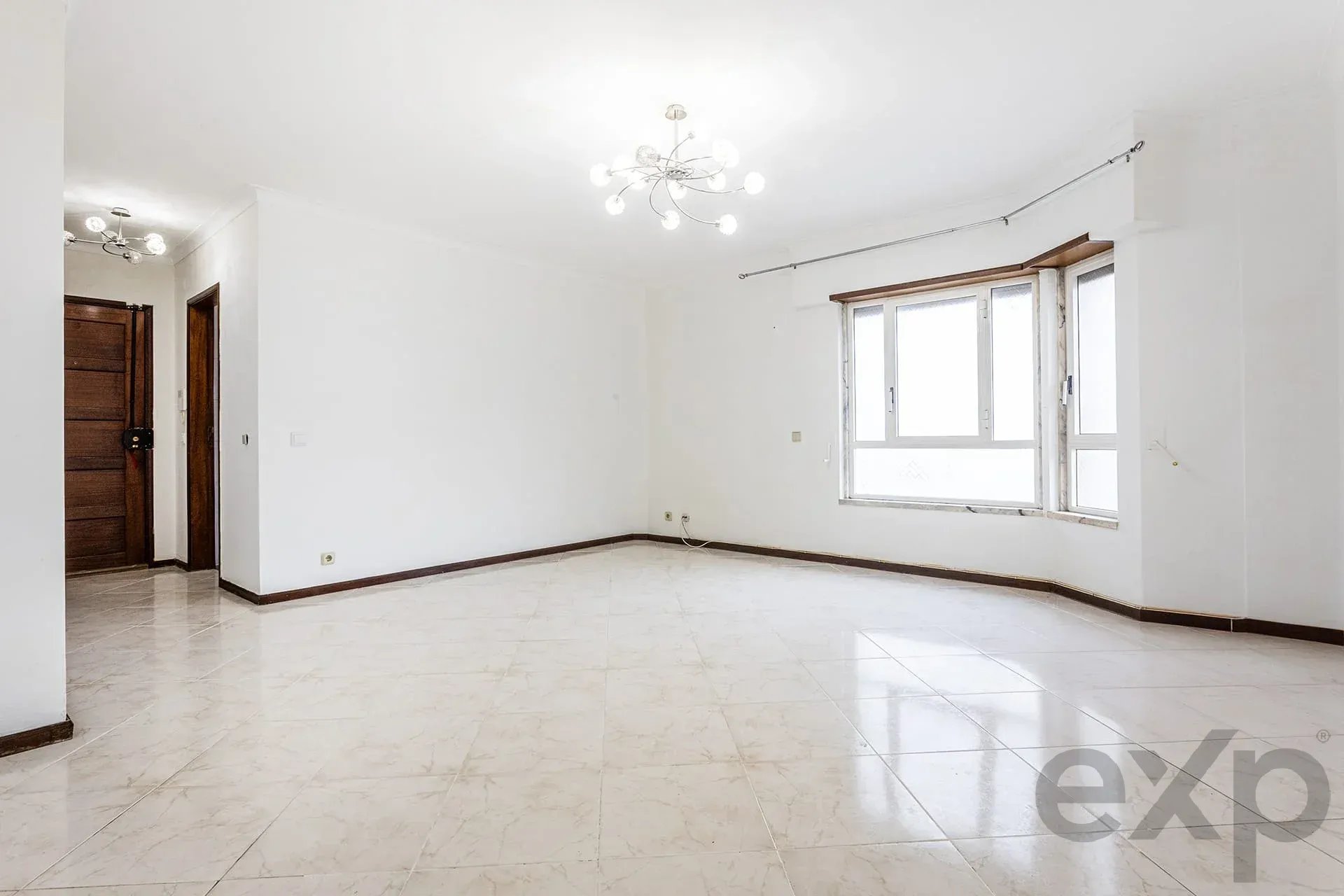 Apartment for sale in Rio de Mouro, 74 m²
