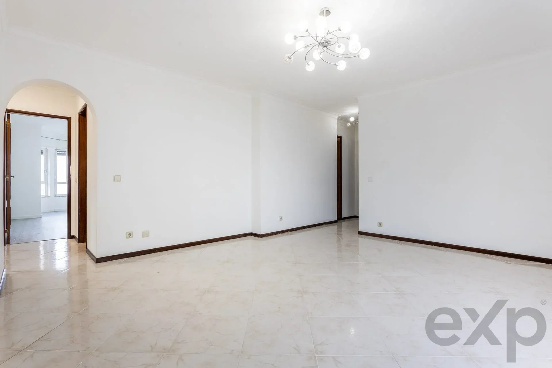Apartment for sale in Rio de Mouro, 74 m²