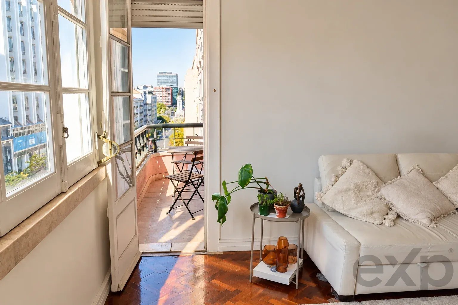 Apartamento à venda em Lisboa, Rua Braamcamp 15, 1000-001 Lisboa, 81 m²