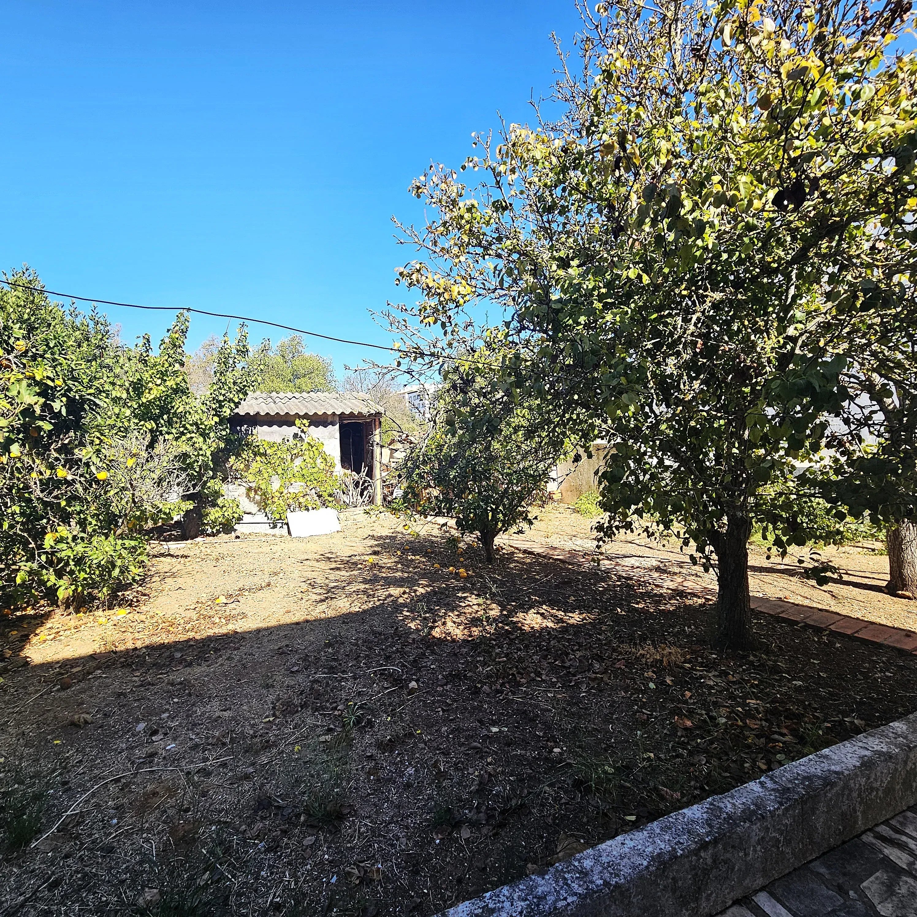 Moradia Bifamiliar em Ferragudo – Charme, Espaço e Potencial 87510156 image 27