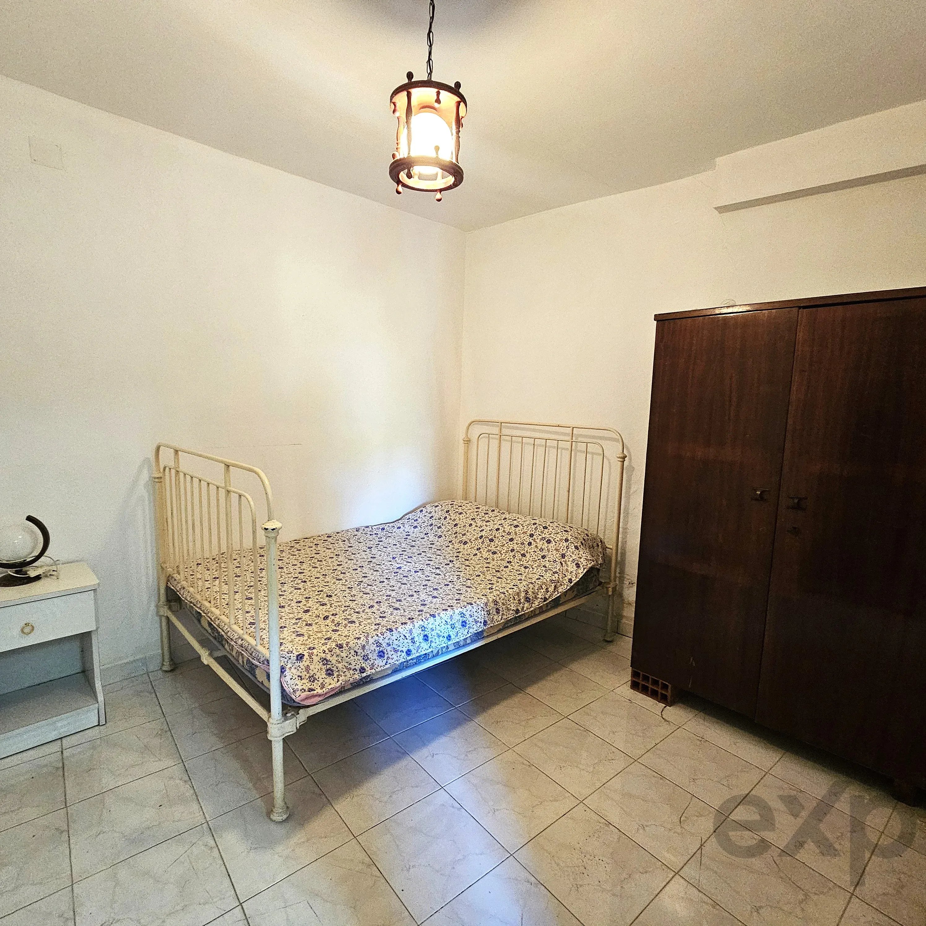 Moradia Bifamiliar em Ferragudo – Charme, Espaço e Potencial 87510156 image 34