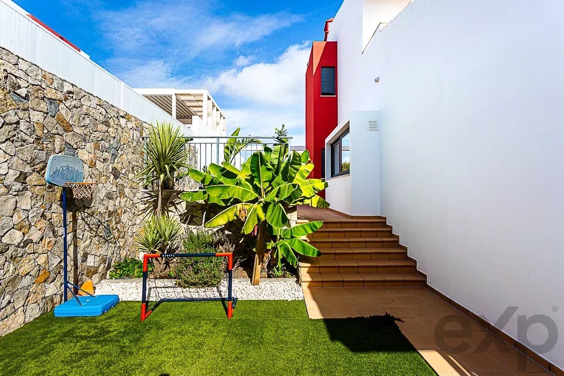 Residential House for sale in Loulé, 215 m²