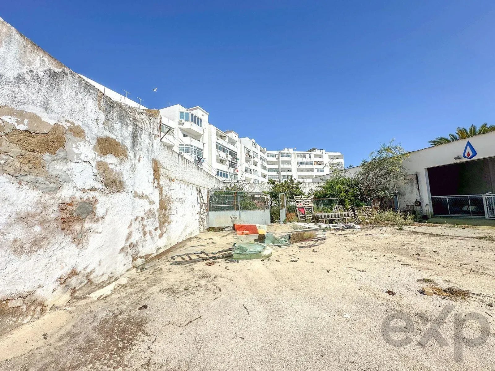 Terreno à venda em Olhão, 537 m²
