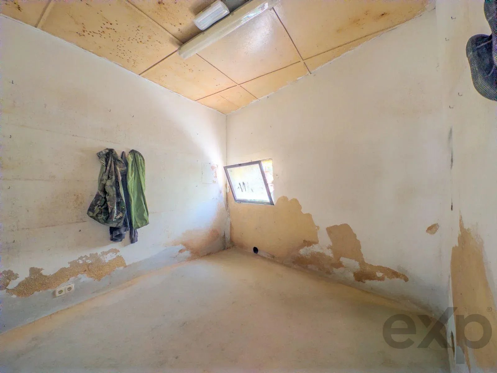 Terreno à venda em Olhão, 537 m²