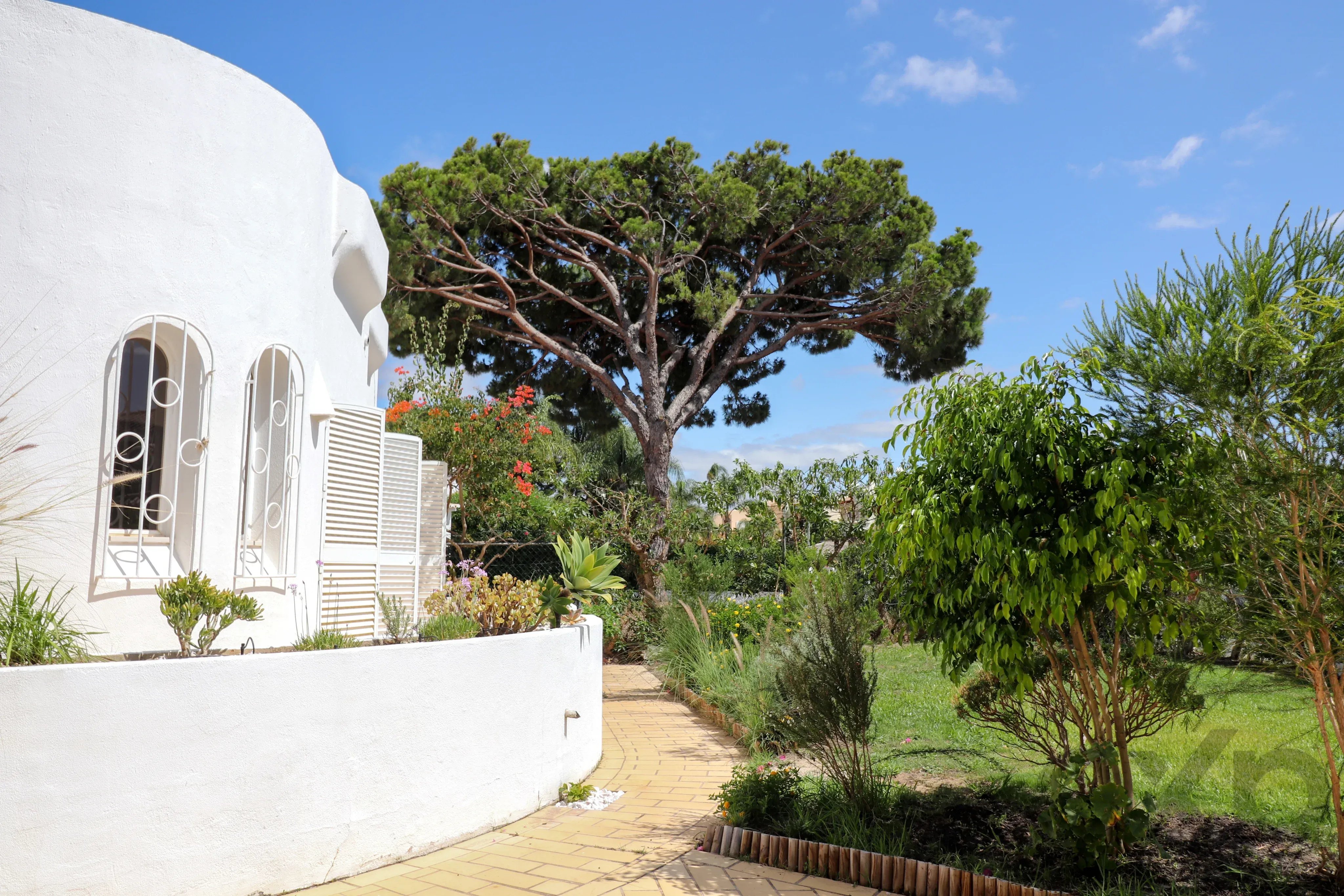 Residential House for sale in Quarteira, 117 m²