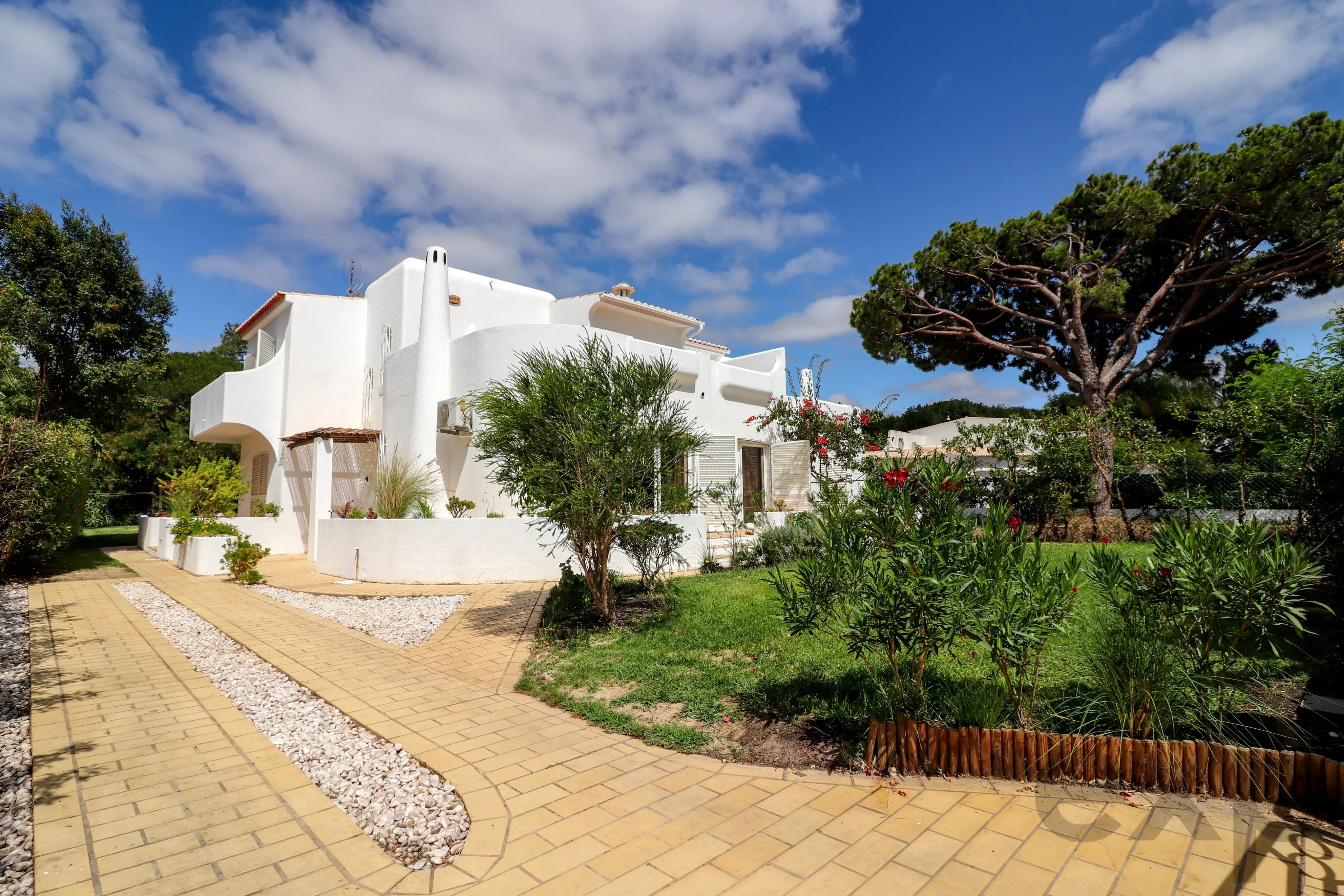 Residential House for sale in Quarteira, 117 m²