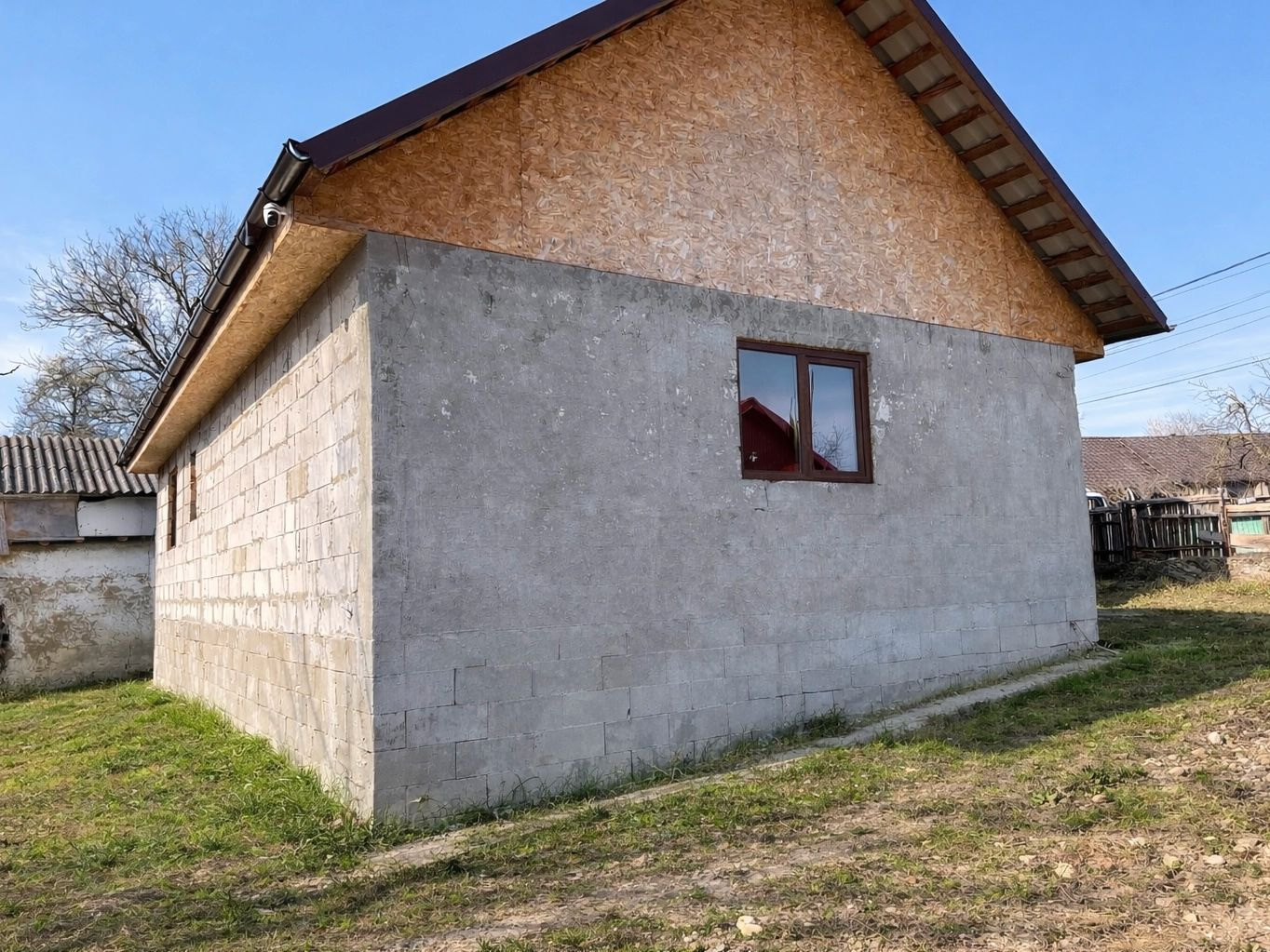 Casă / Vilă cu 3 camere de vânzare, Buhoci, jud Bacău