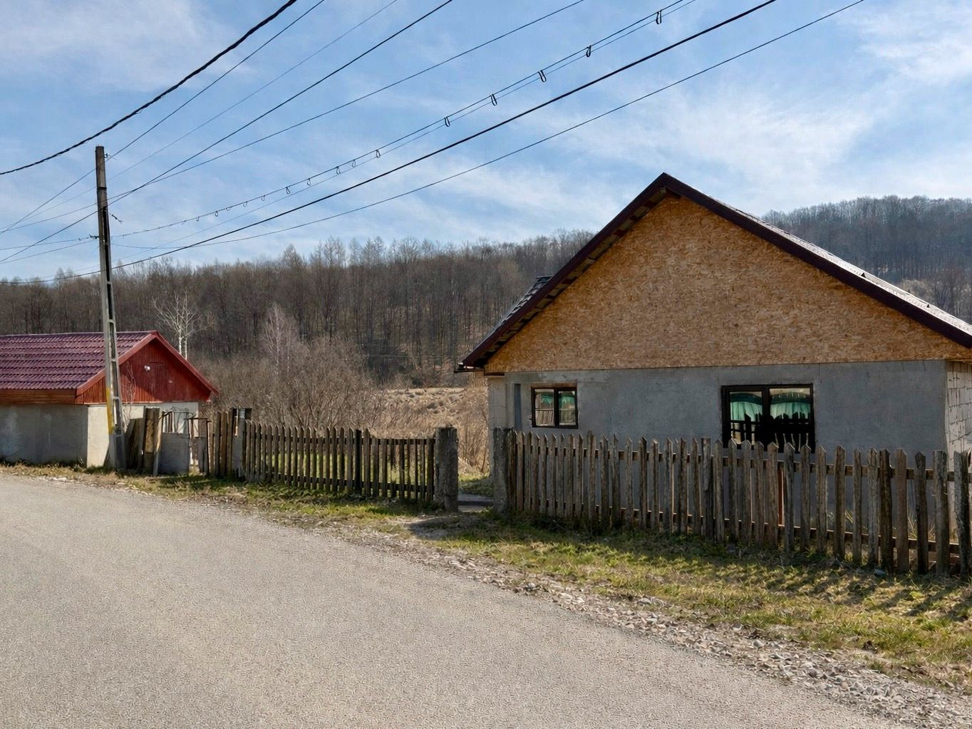 Casă / Vilă cu 3 camere de vânzare, Buhoci, jud Bacău