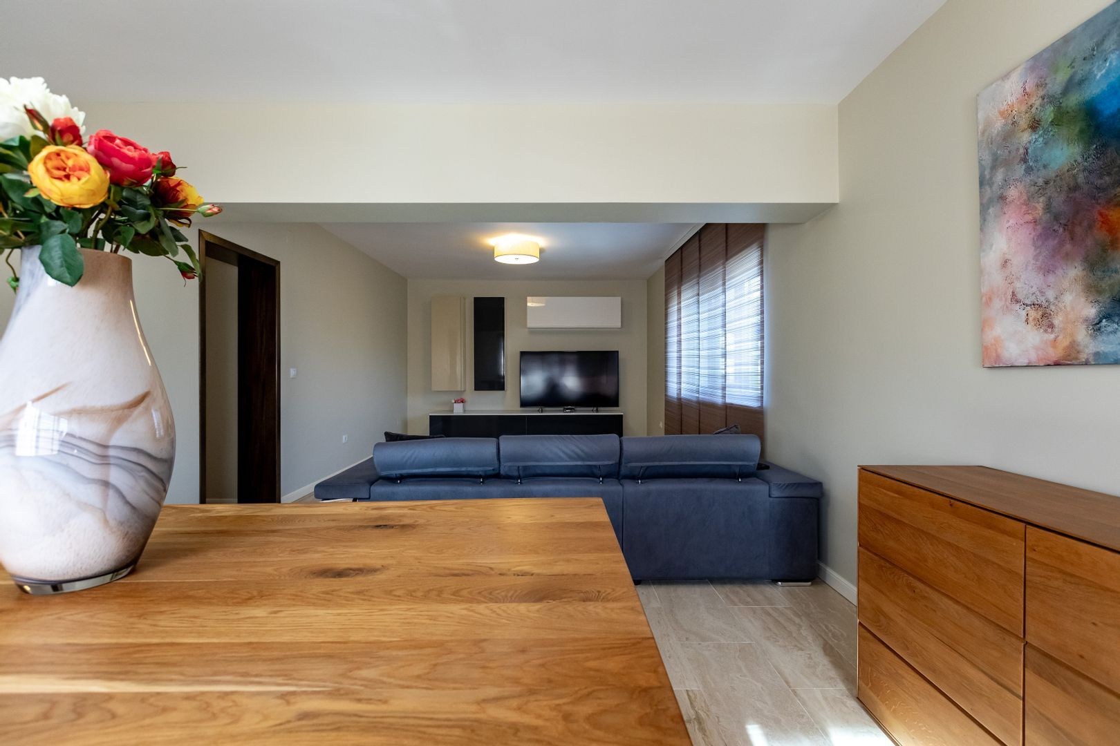 Casă/Vilă duplex cu 5 camere de vânzare, strada 9 Mai- zona Centrală