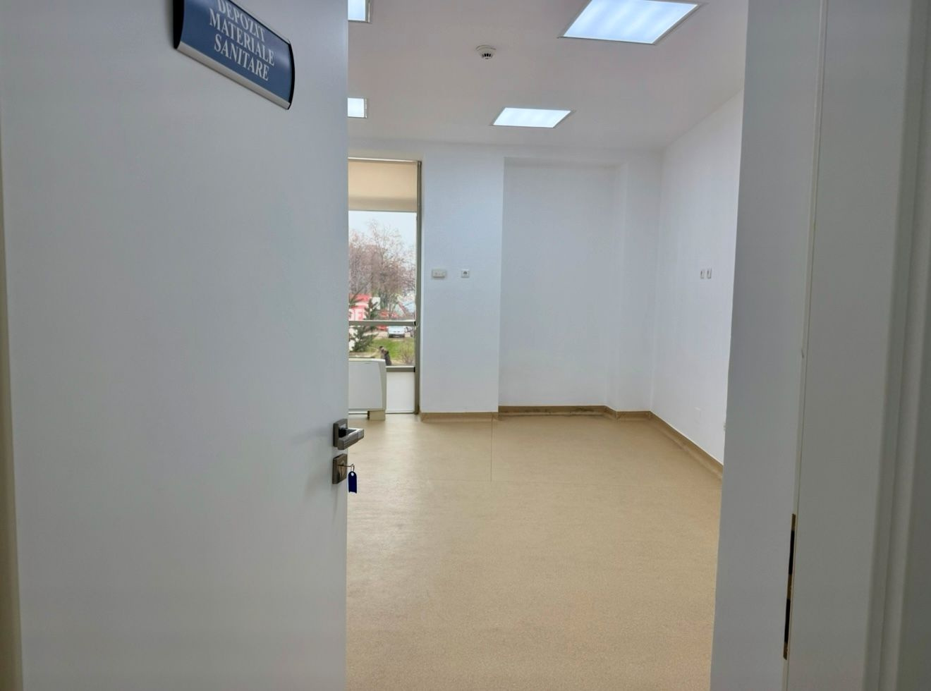 Spațiu activitati medicale de 22mp de închiriat, zona Mioritei