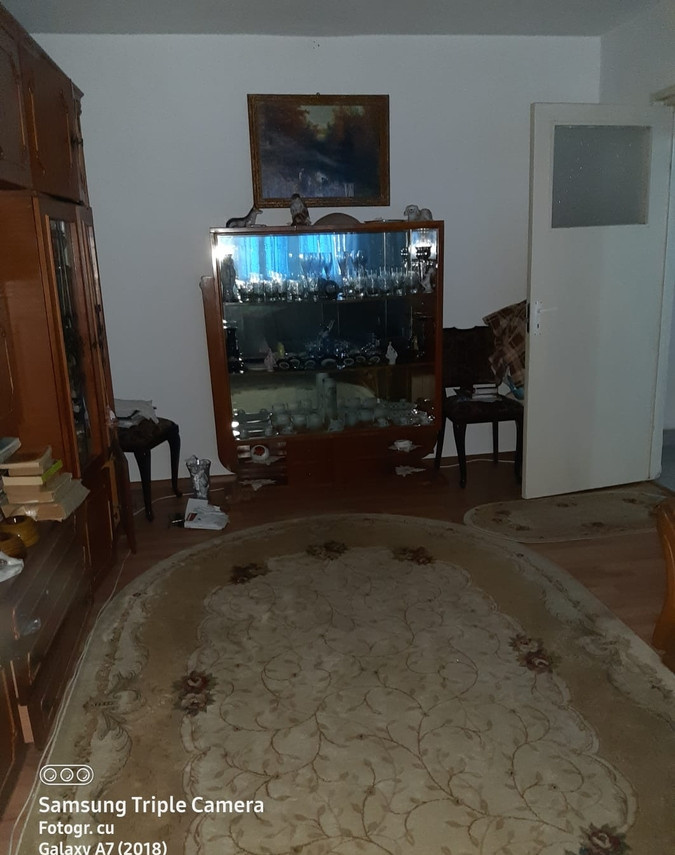Negru Voda, Apartament 2 camere, decomandat, balcon mare, Școala 14 Pitești